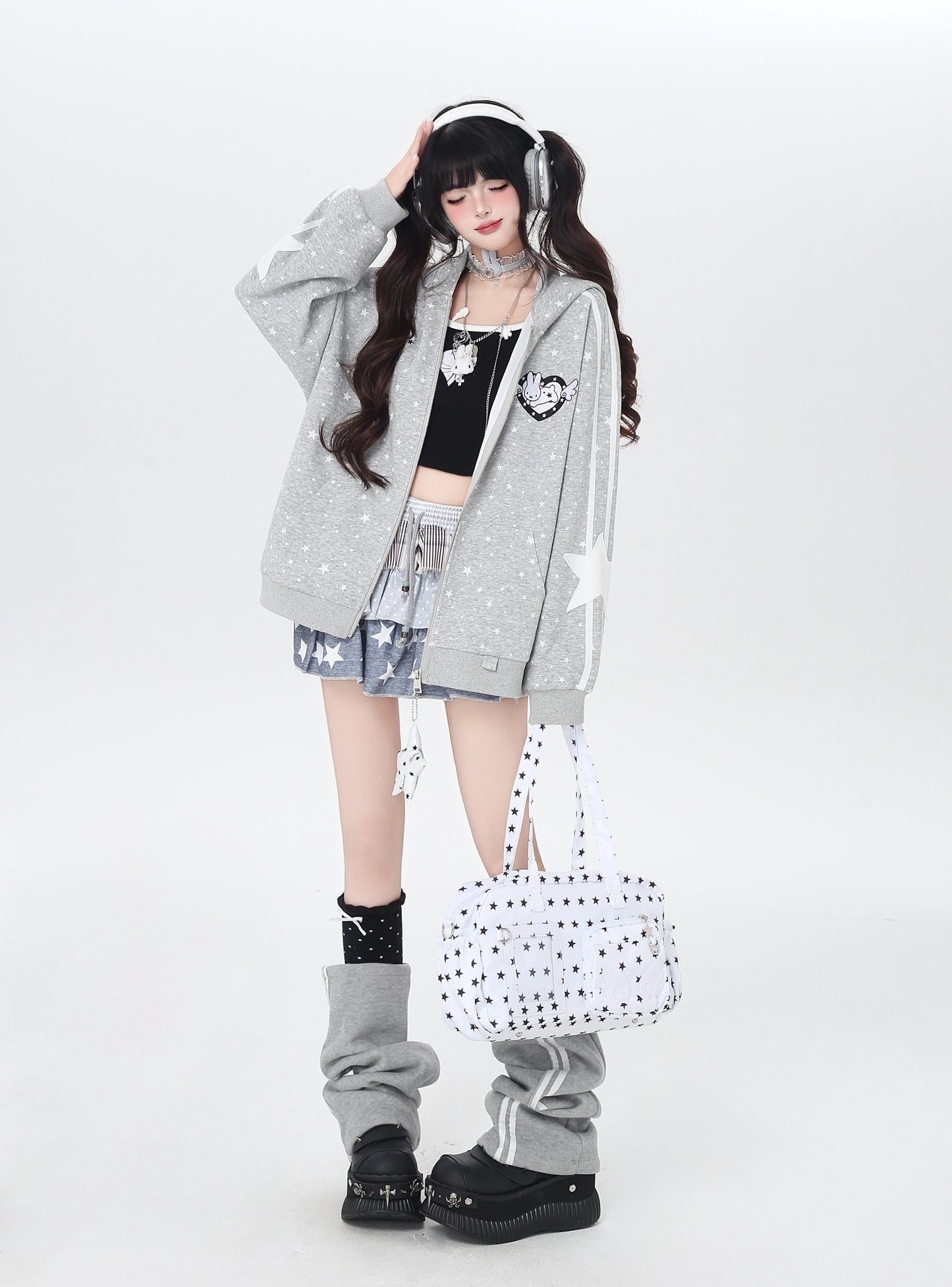 うさぎ刺繍フードゆるパーカー