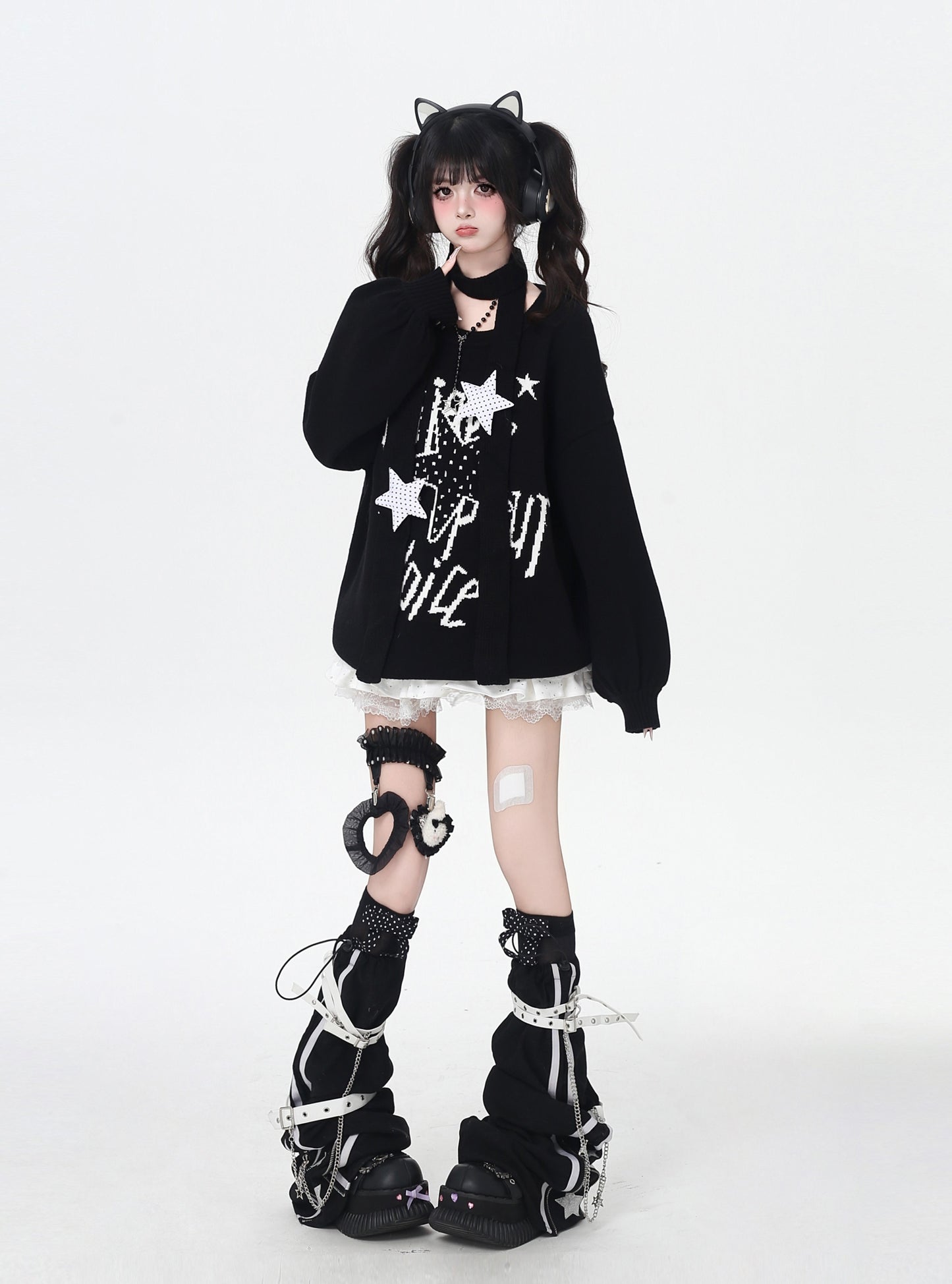 ドット×星柄 Y2K 甘辛オーバーサイズニット 個性派
