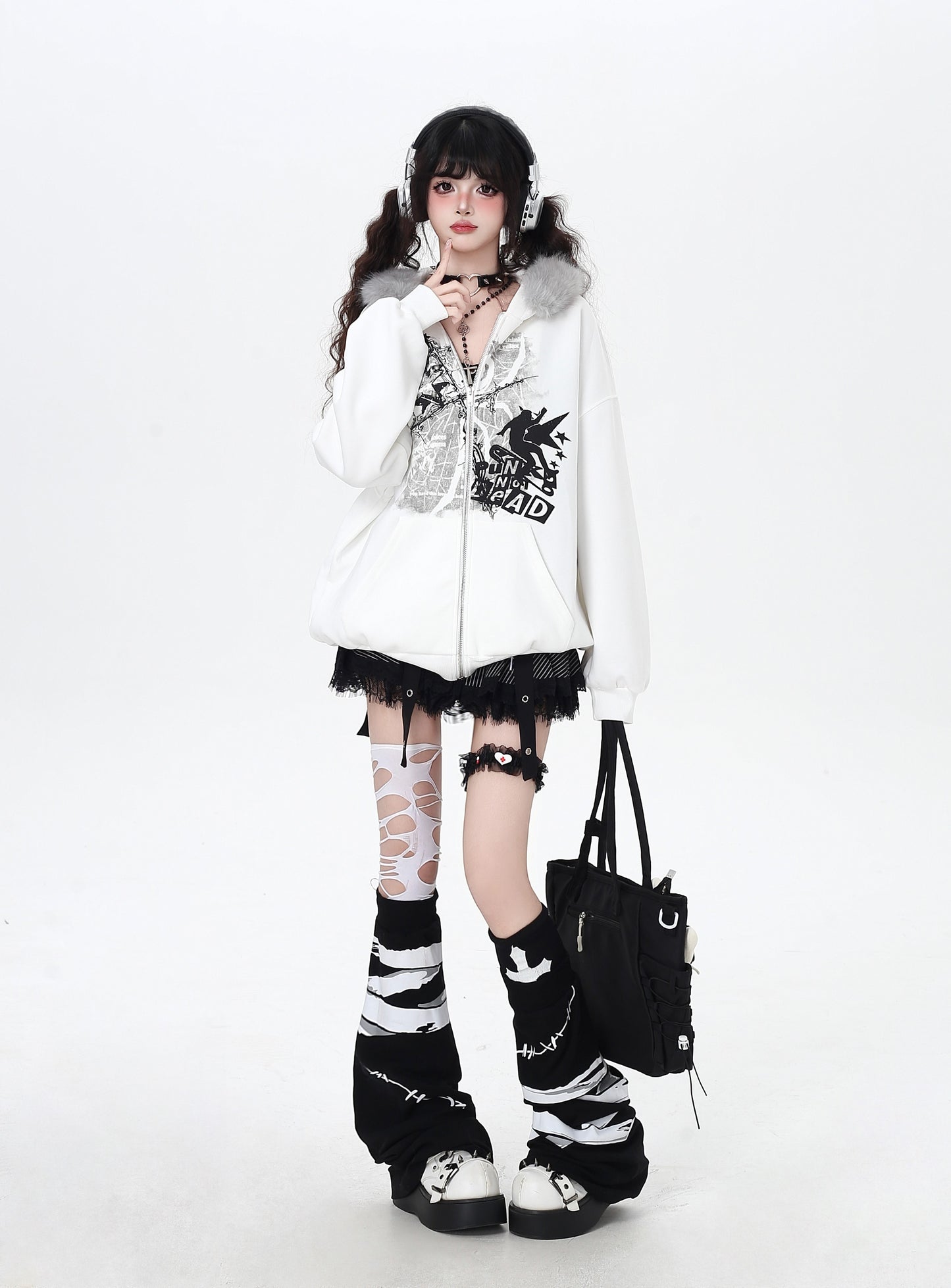 ヴィンテージ風ファー付きフーディ♡ゆるカジュアル