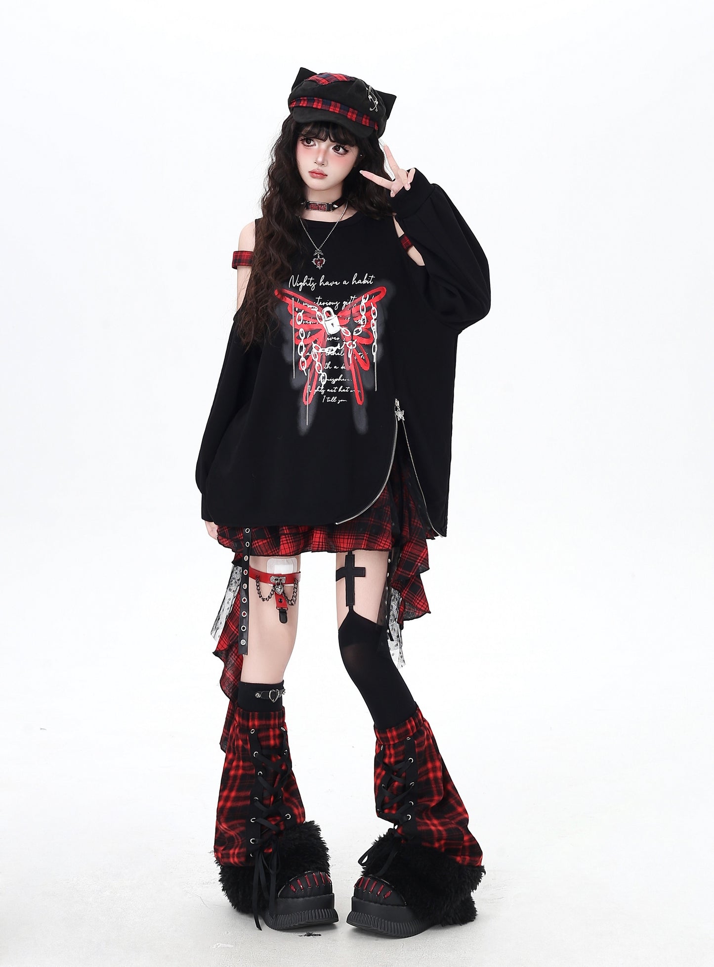 甘辛♡オフショル蝶柄タック袖スウェット