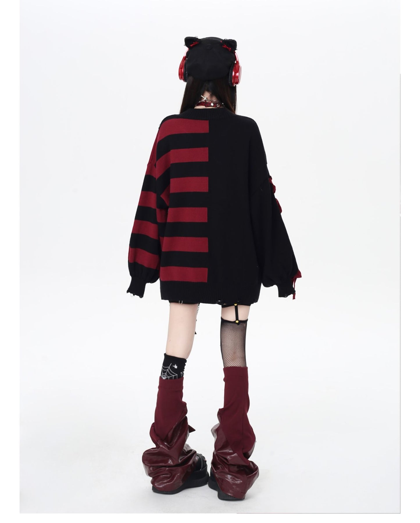 バイカラーストライプVネックニット