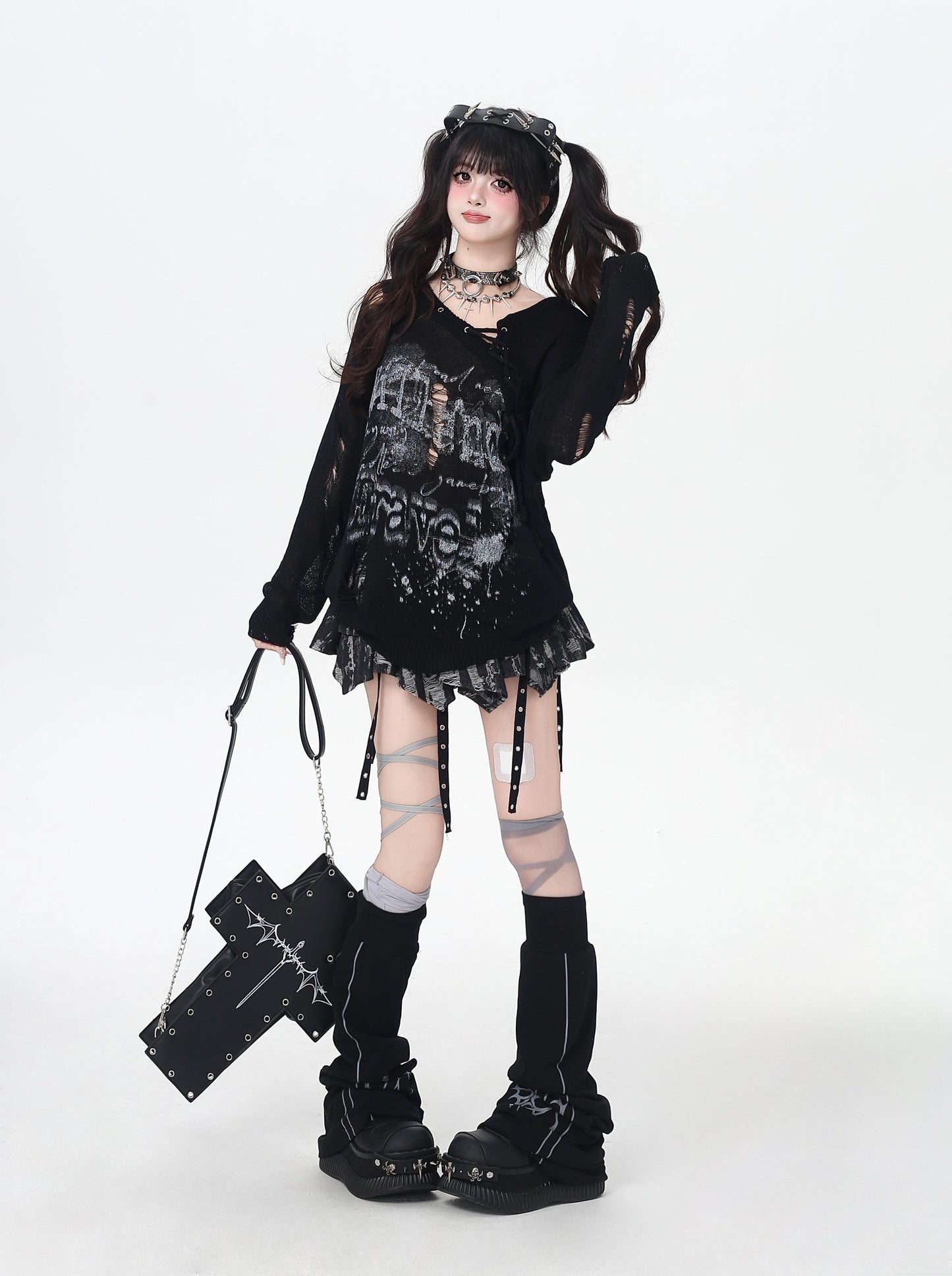 スプレー風ダメージ×透け感ニットロンT