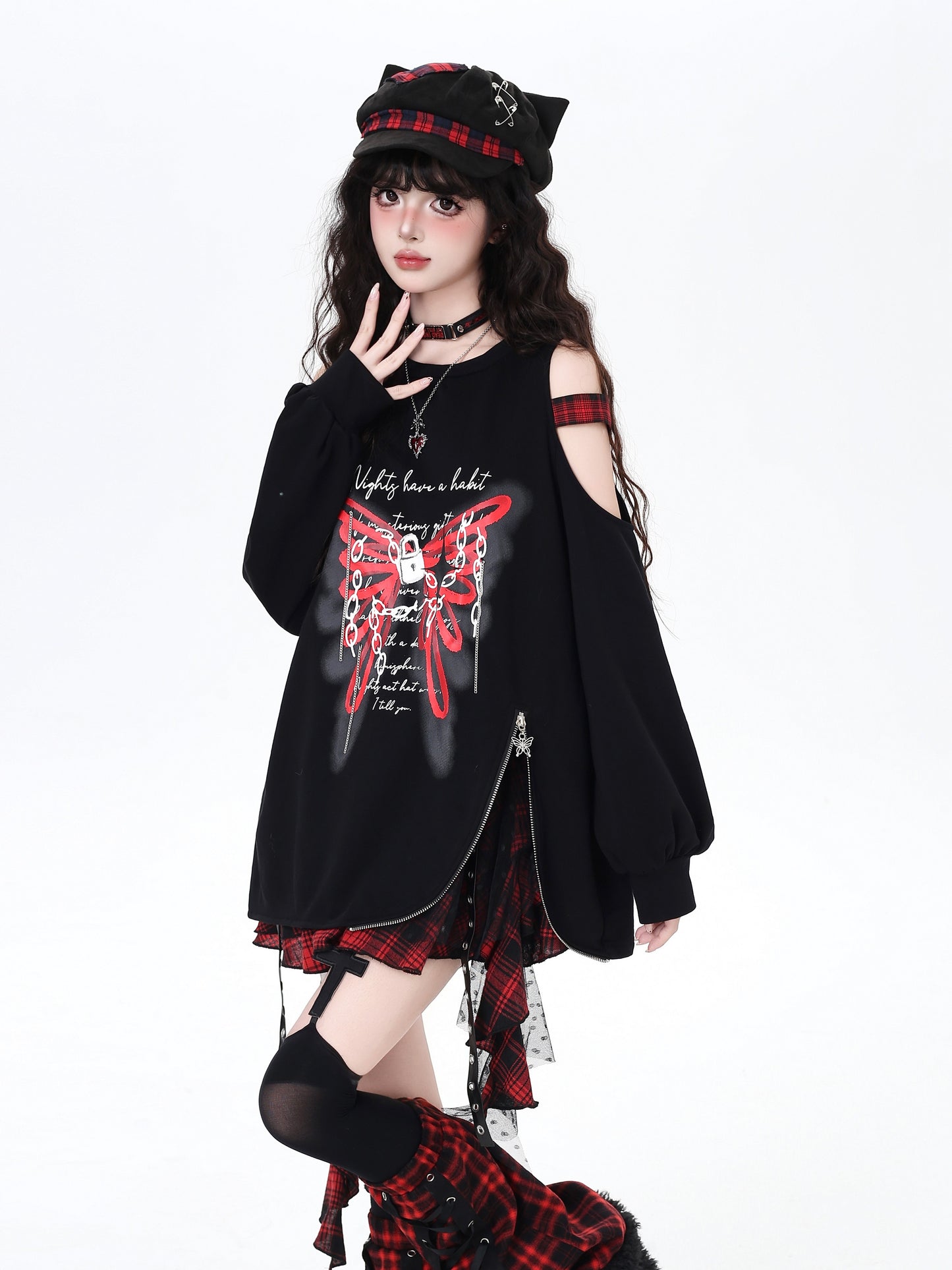 甘辛♡オフショル蝶柄タック袖スウェット