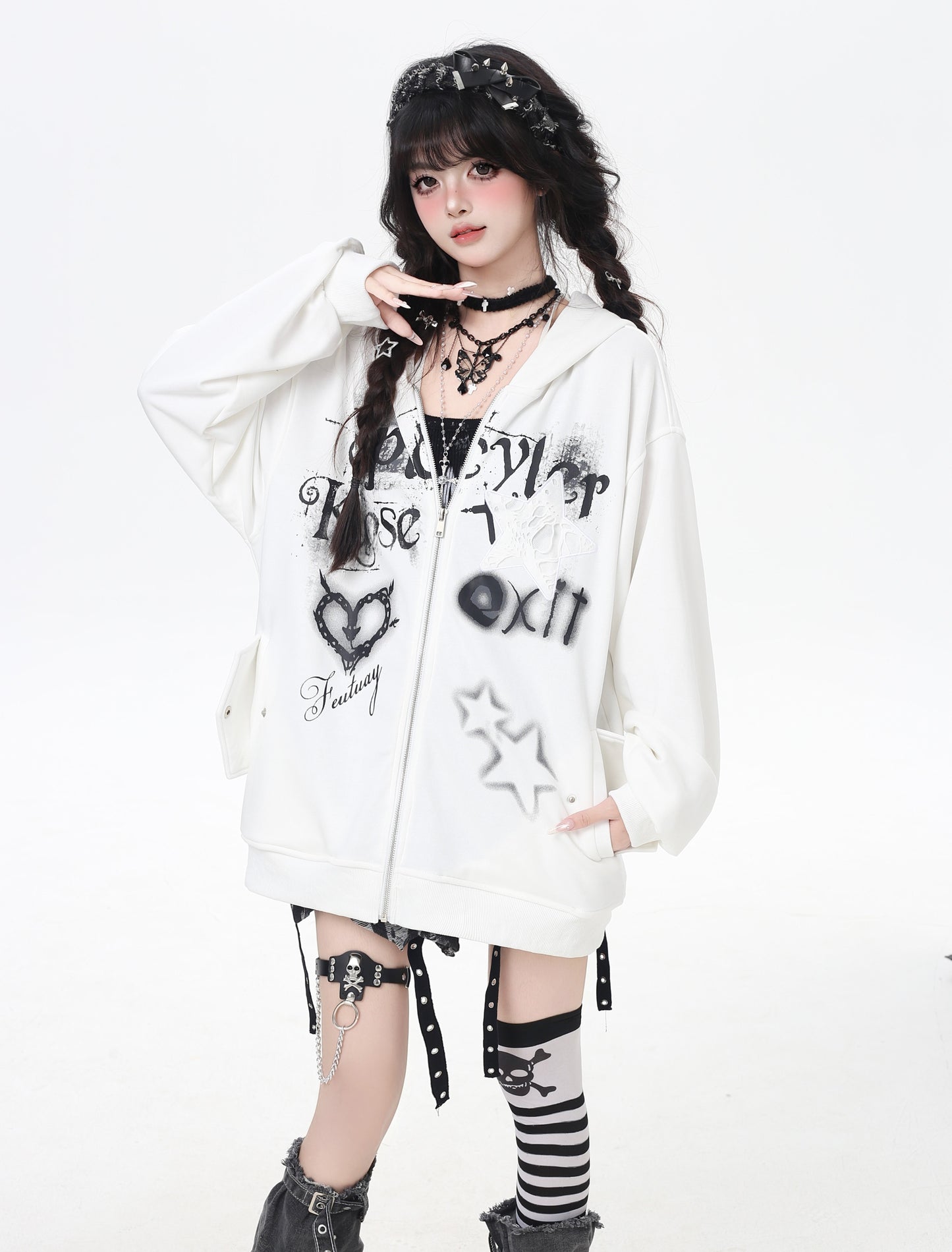 地雷系ゆるシルエット闇かわいいギャルパーカー