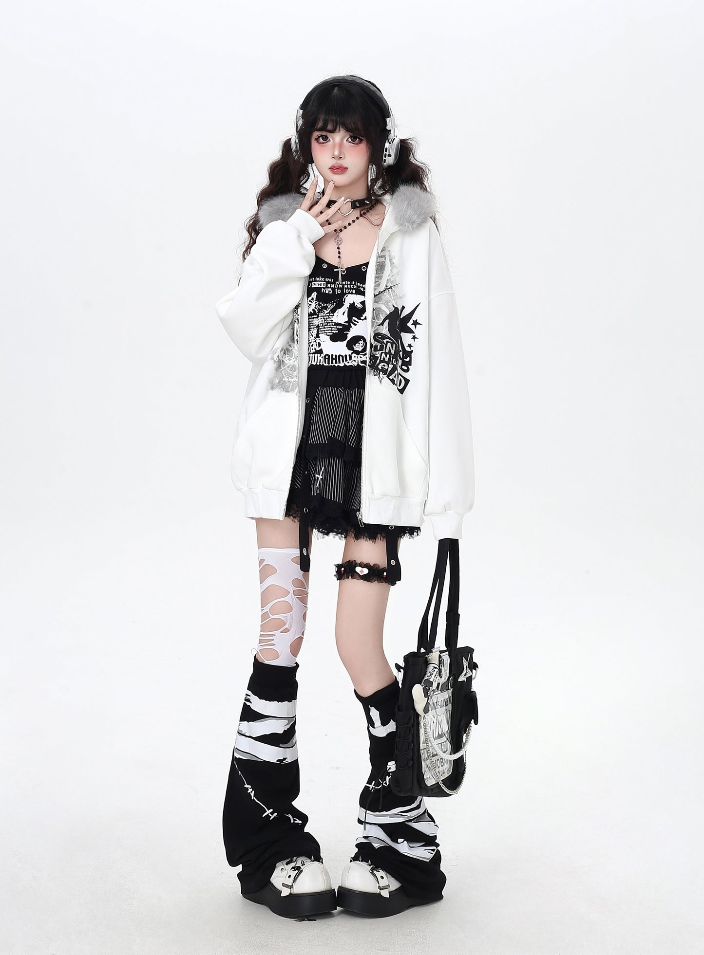 ヴィンテージ風ファー付きフーディ♡ゆるカジュアル