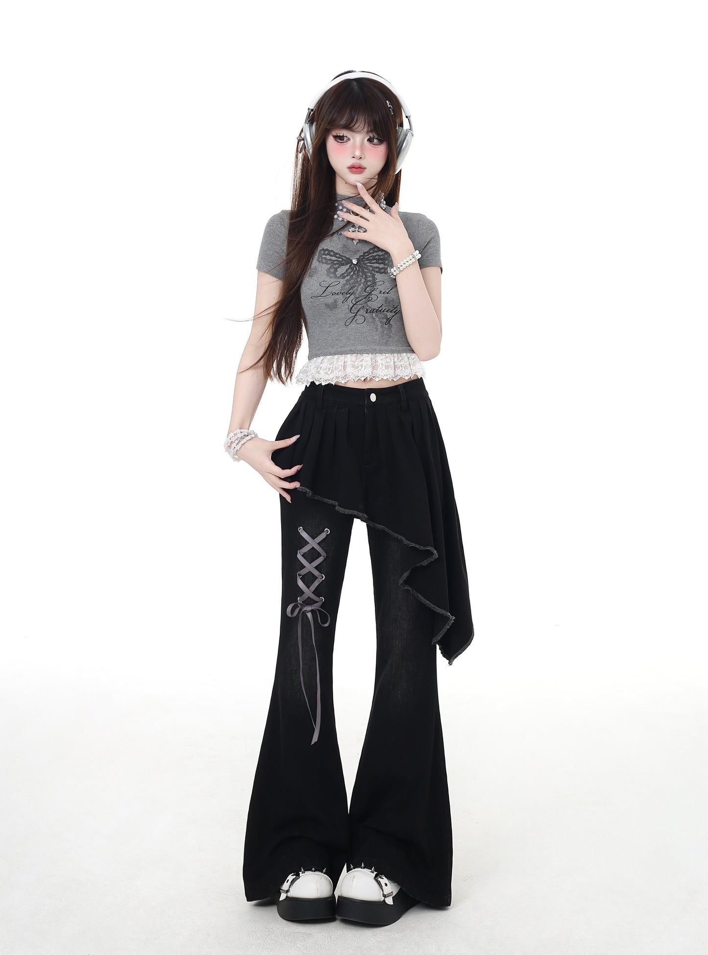 セクシーなレースで魅せる♡ フィット感抜群ショートTシャツ