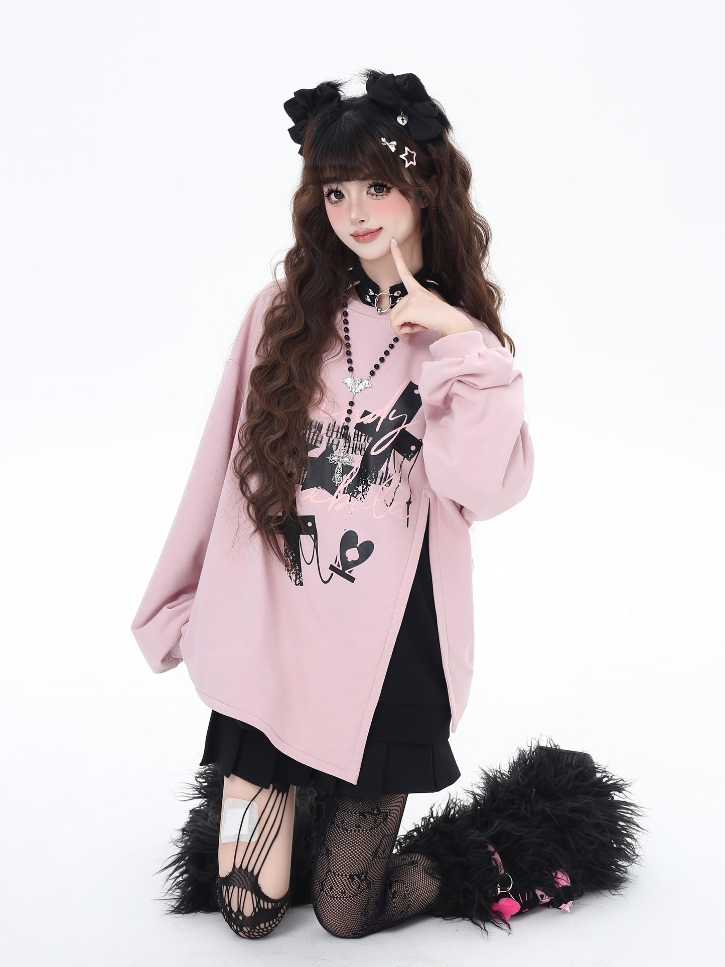 蝶結びデザイン ゆるシルエットクルーネックスウェット