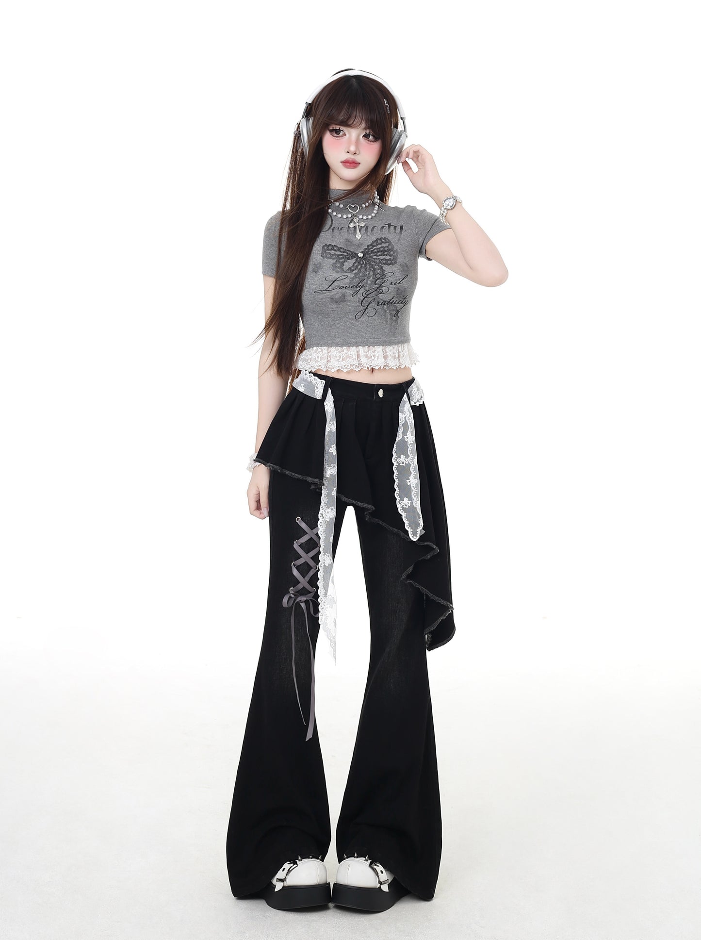 セクシーなレースで魅せる♡ フィット感抜群ショートTシャツ