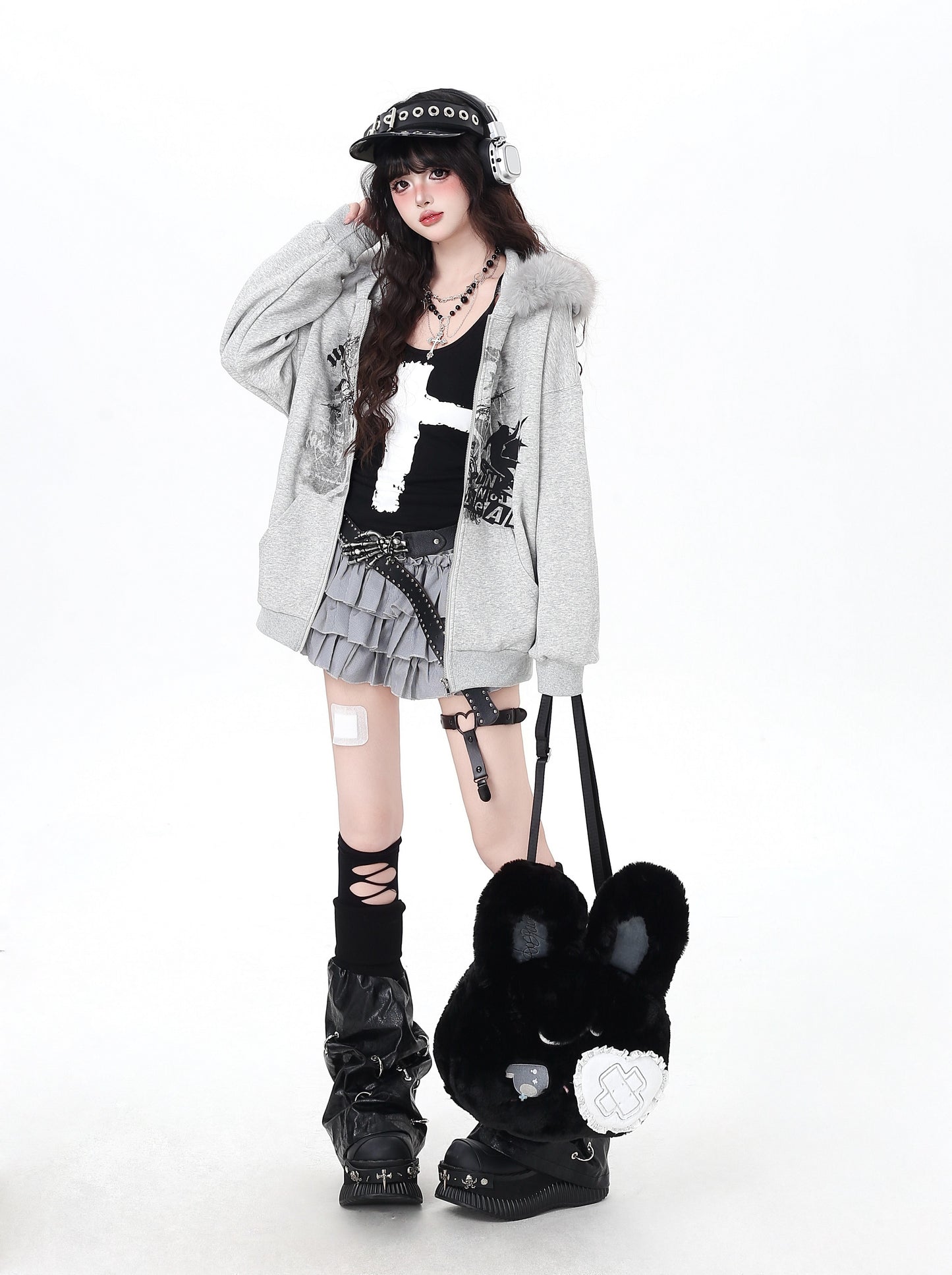 ヴィンテージ風ファー付きフーディ♡ゆるカジュアル