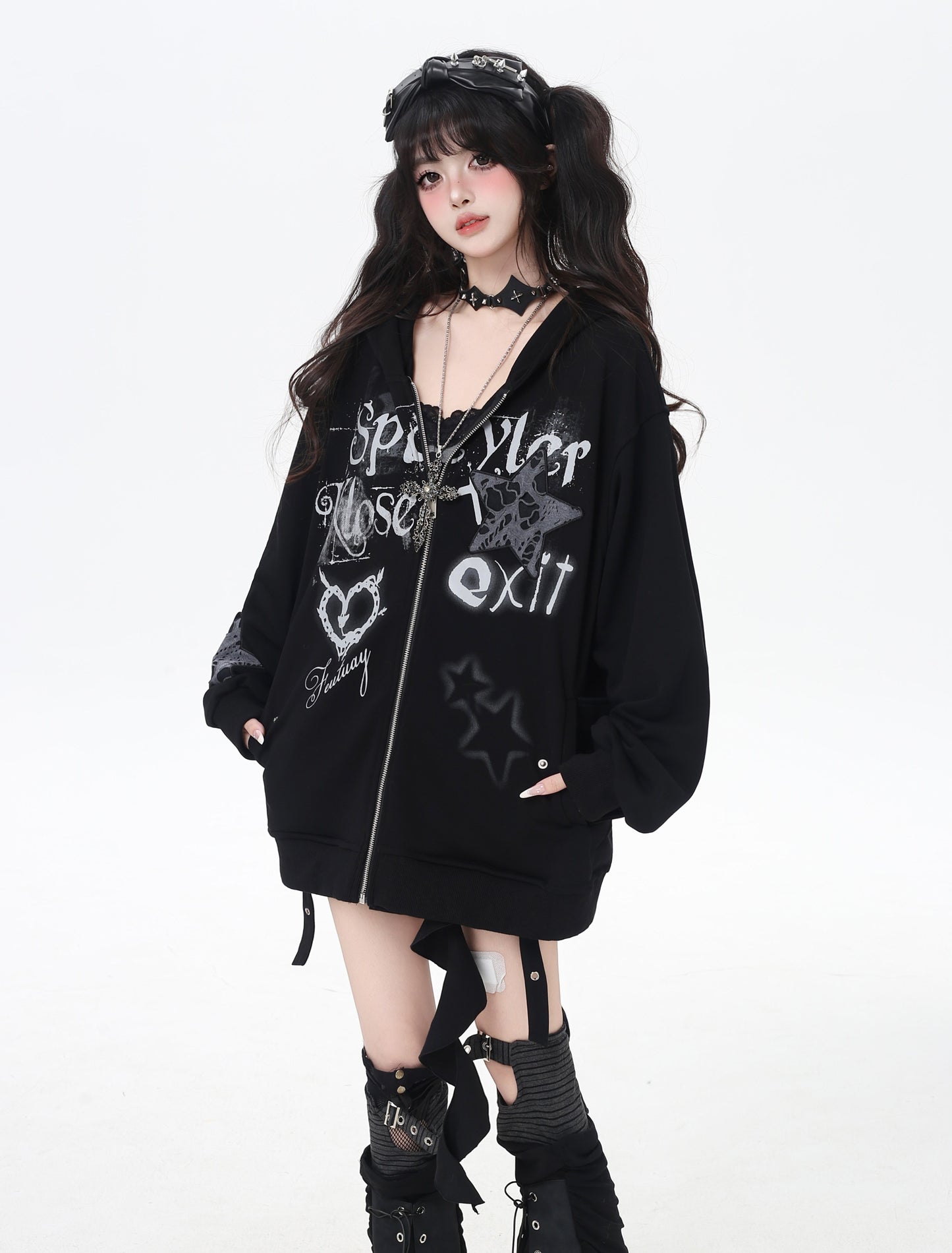 地雷系ゆるシルエット闇かわいいギャルパーカー