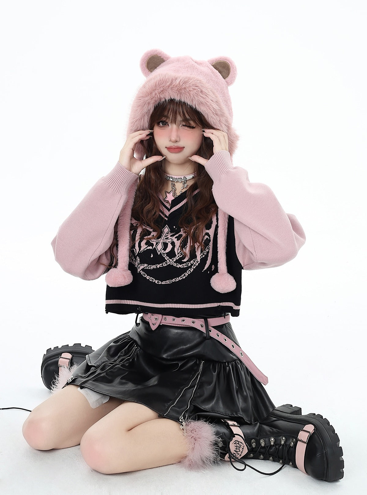 Black and pink V-neck off-shoulder sweater
