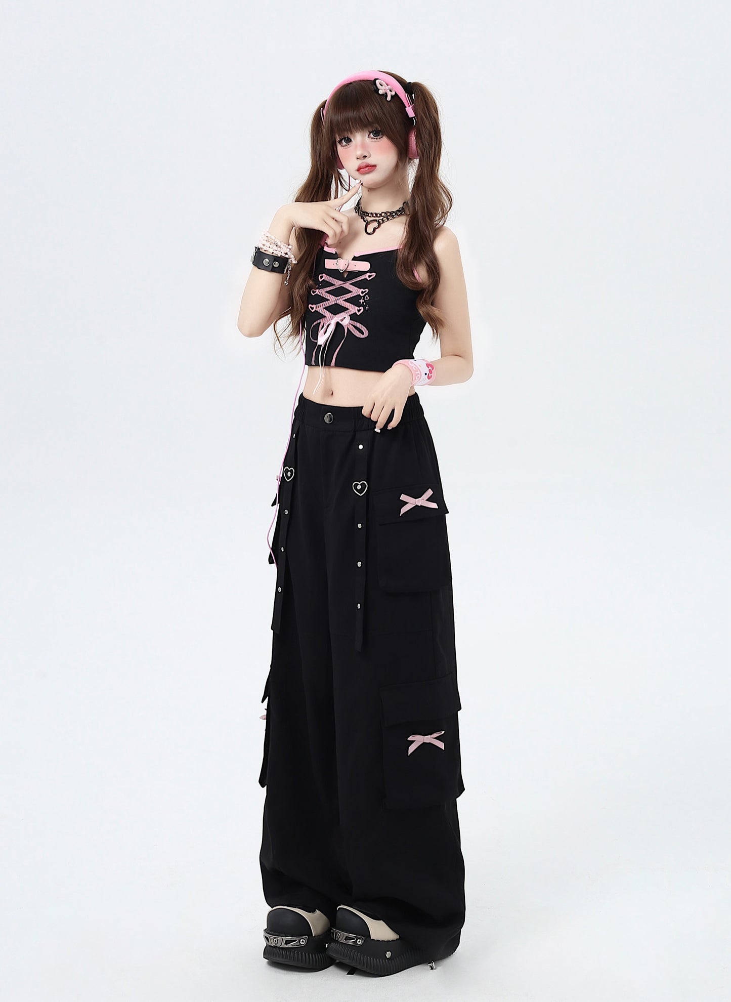 リボン付きのストレートワイドレッグワークパンツ