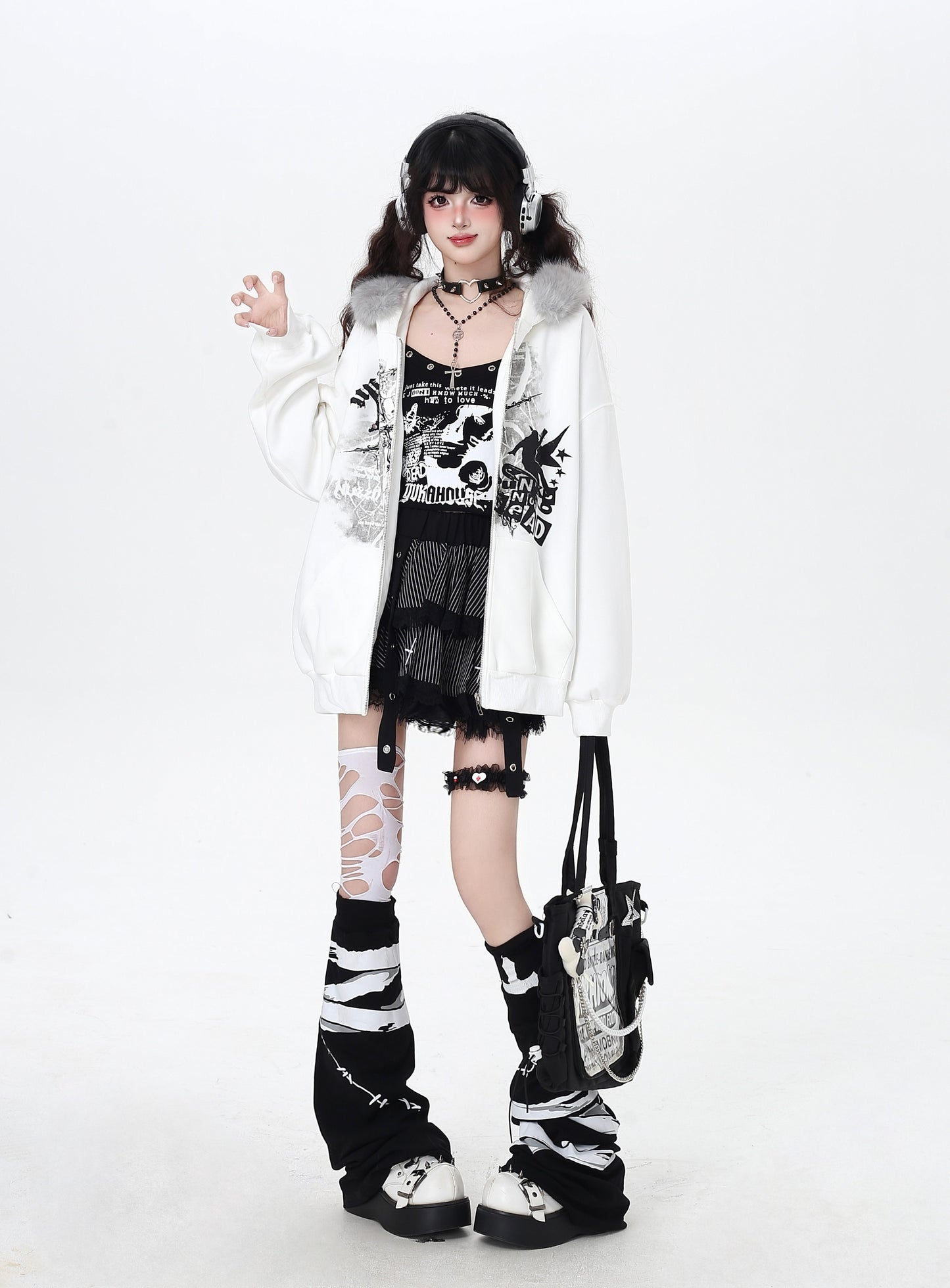 ヴィンテージ風ファー付きフーディ♡ゆるカジュアル