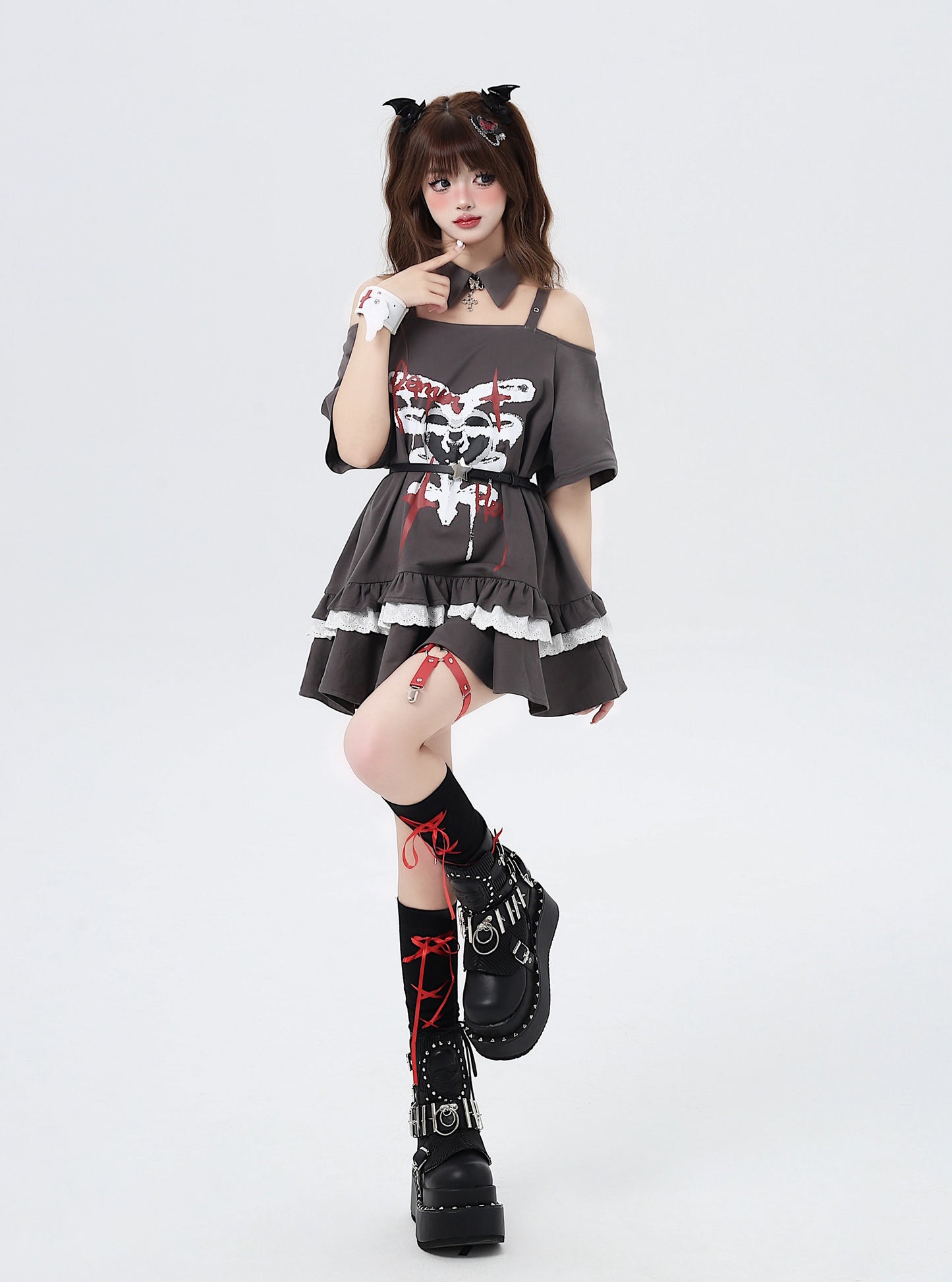 オフショルダー花柄レースミディアム丈Tシャツ(リボンプレゼント付き)