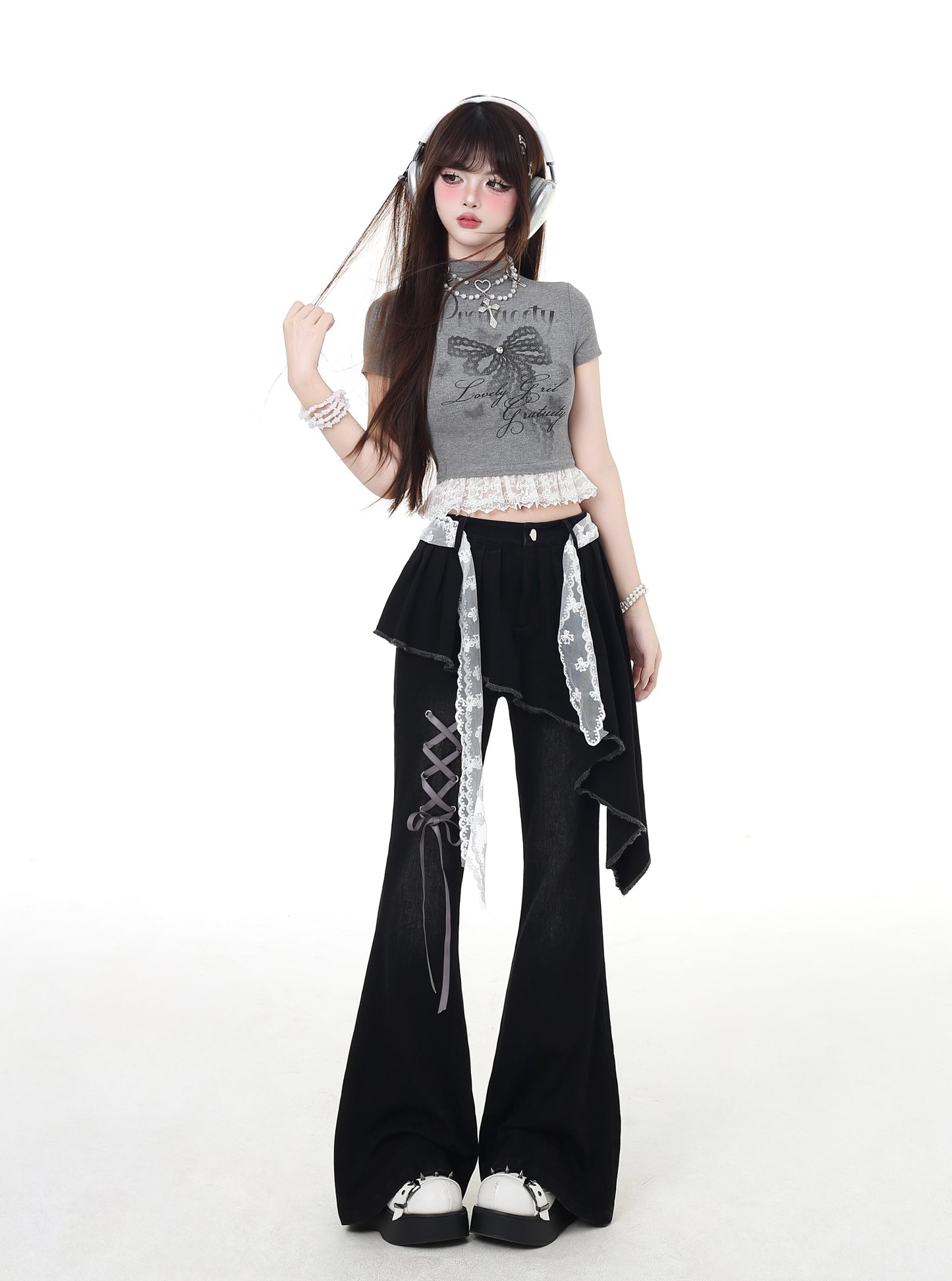セクシーなレースで魅せる♡ フィット感抜群ショートTシャツ