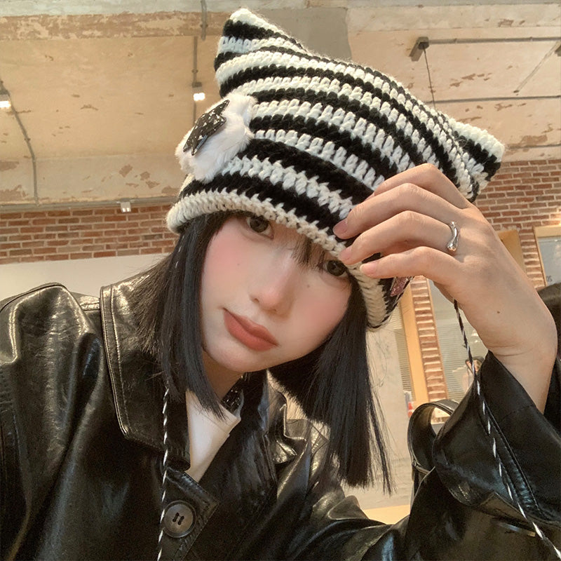 小悪魔ニット帽