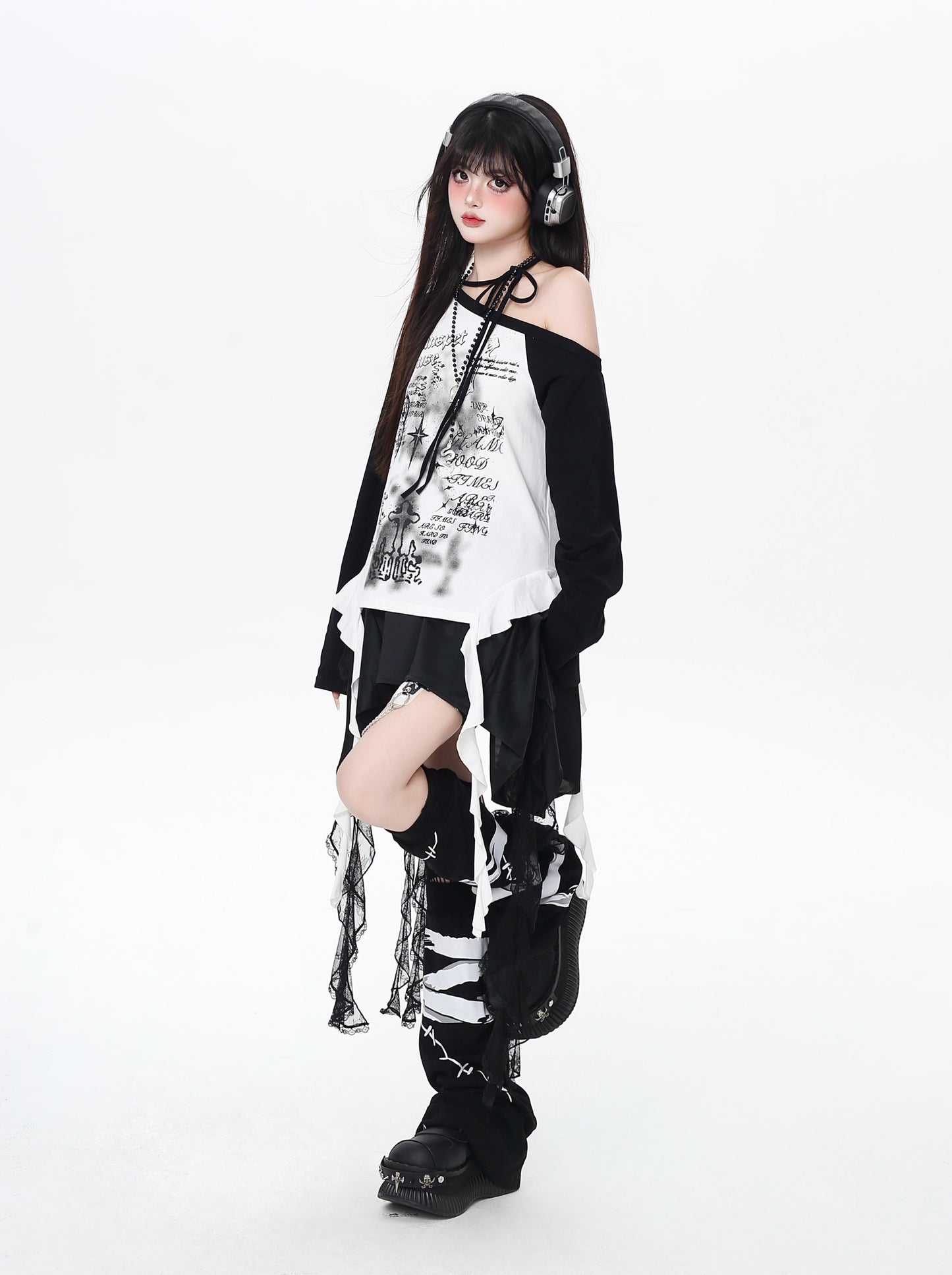レトロY2K斜め肩ホルターネック配色ゆる細見えTシャツ秋