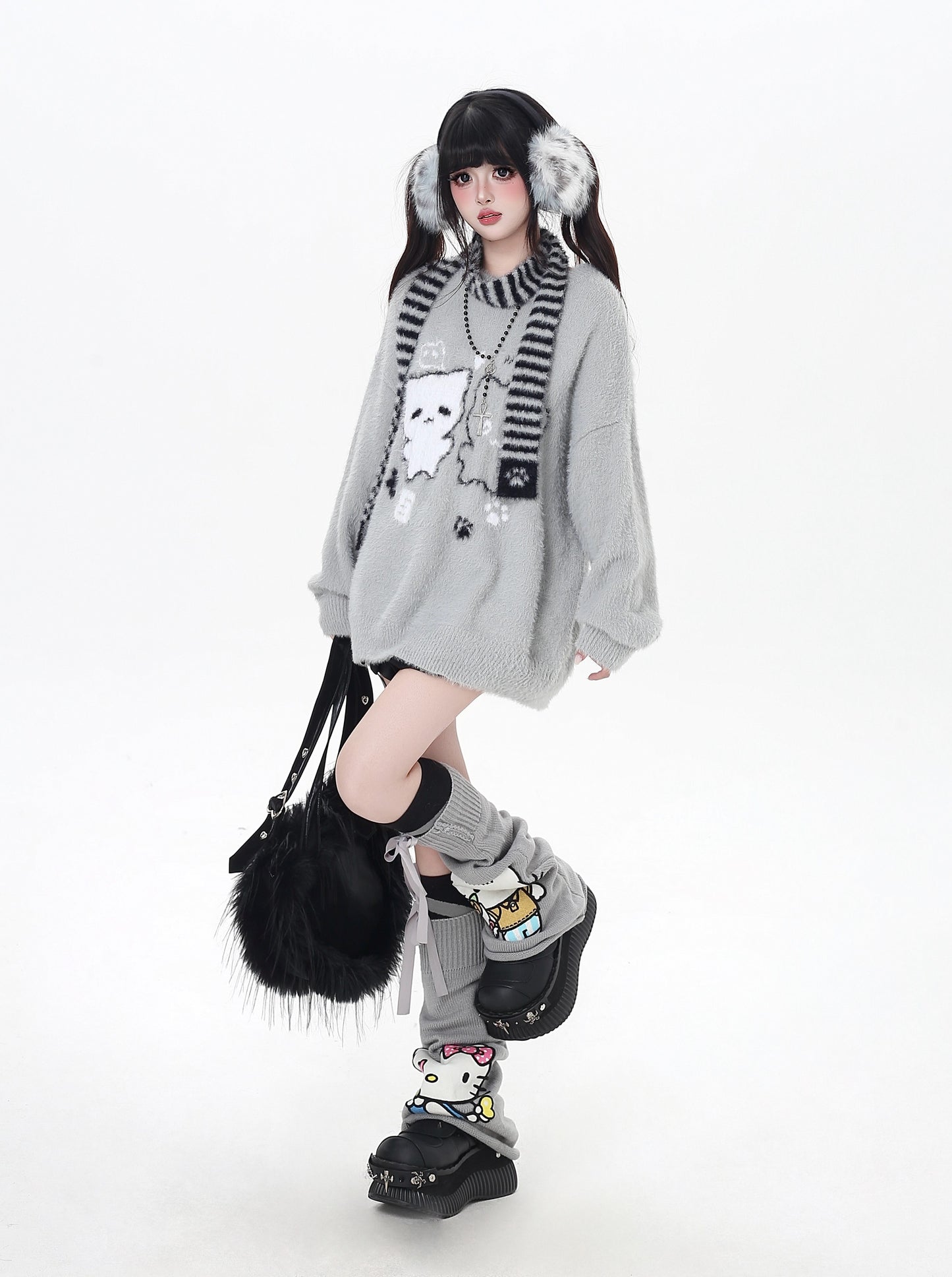 ふわもこ猫柄ニット+マフラー付き