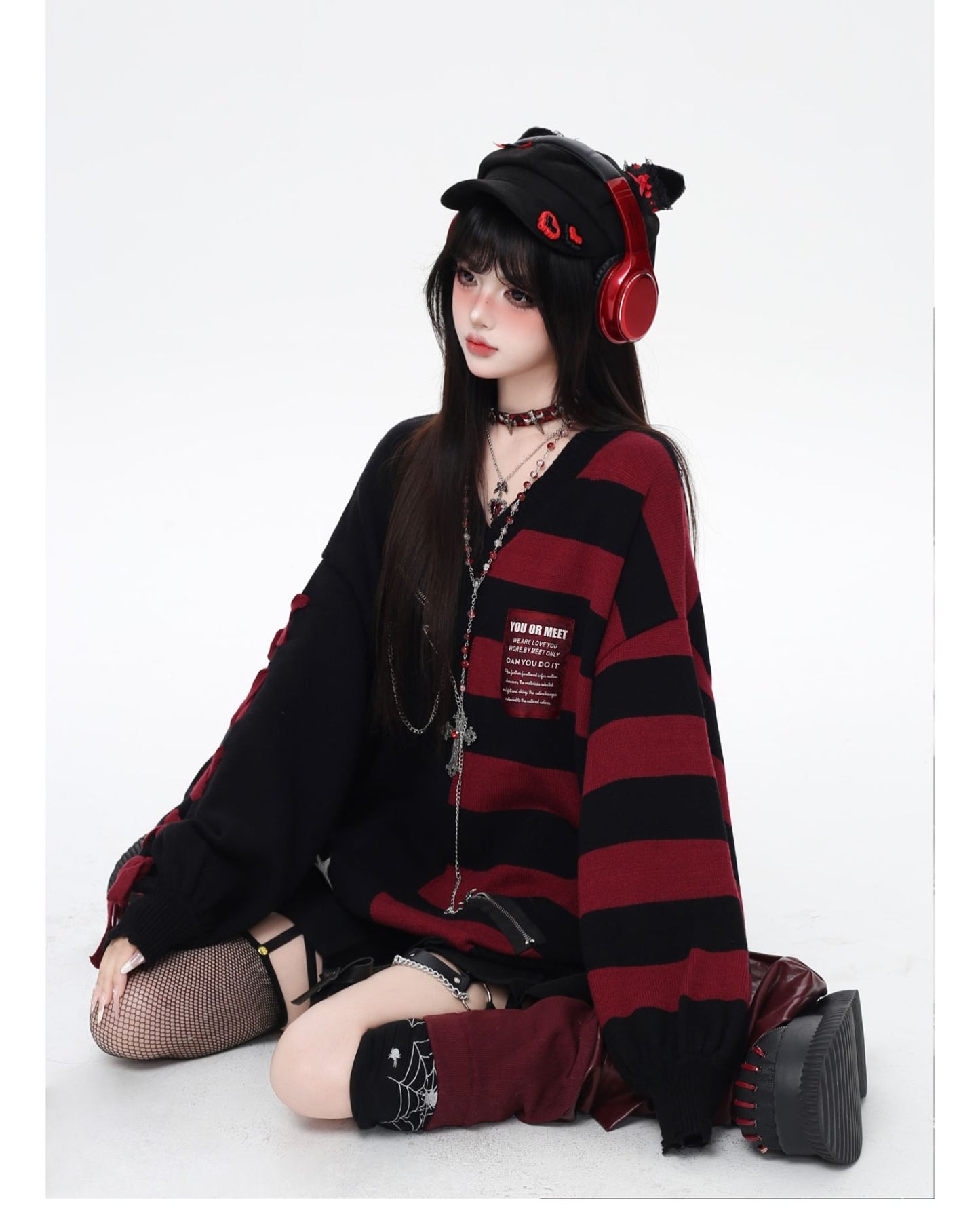 バイカラーストライプVネックニット