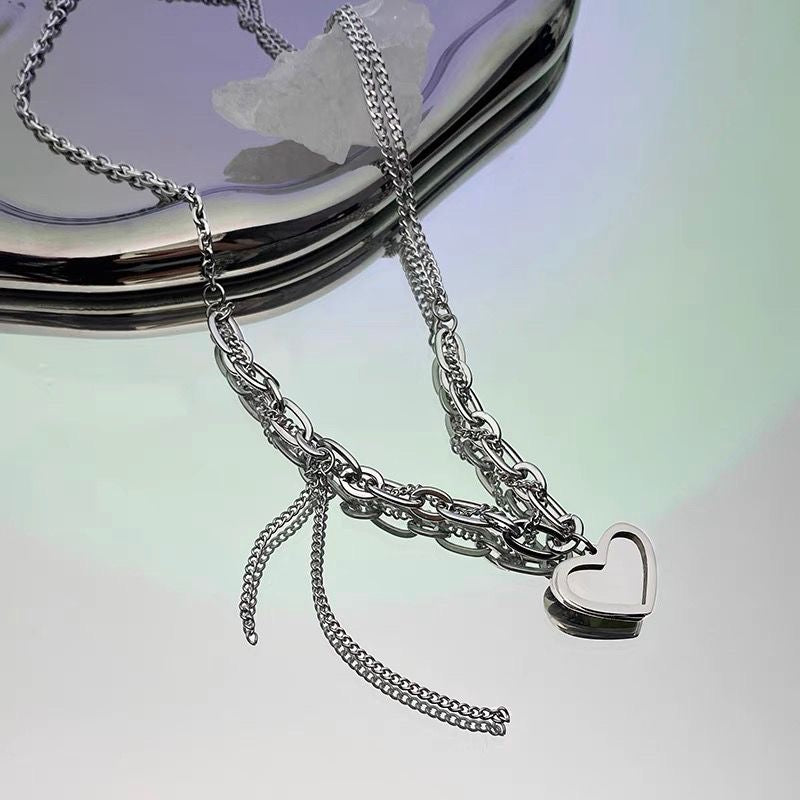 Heart-shaped chain