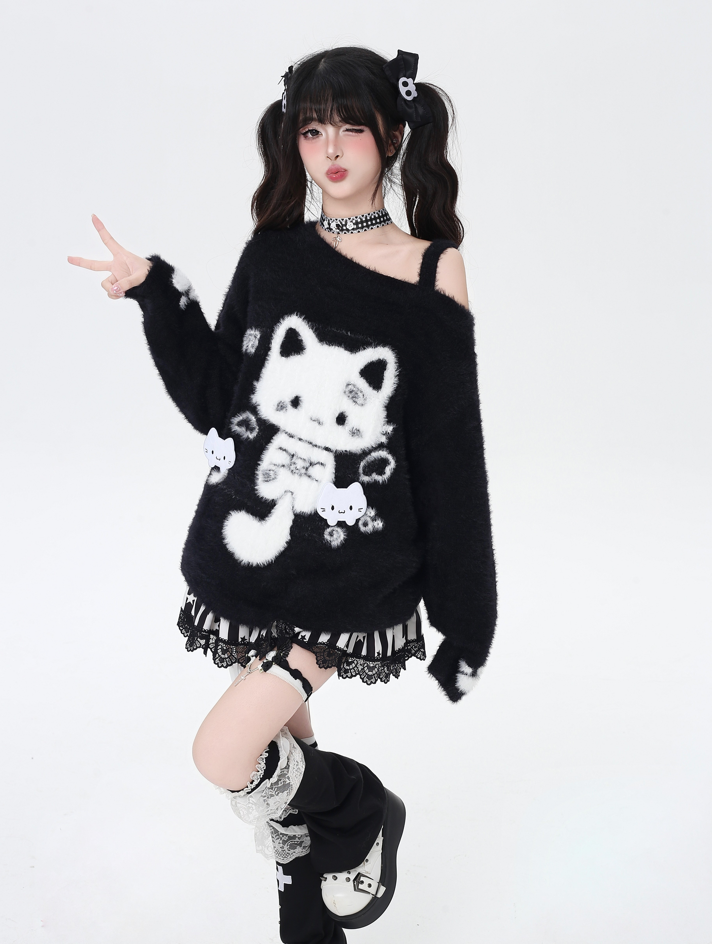 キャットモチーフアシメオフショルニット