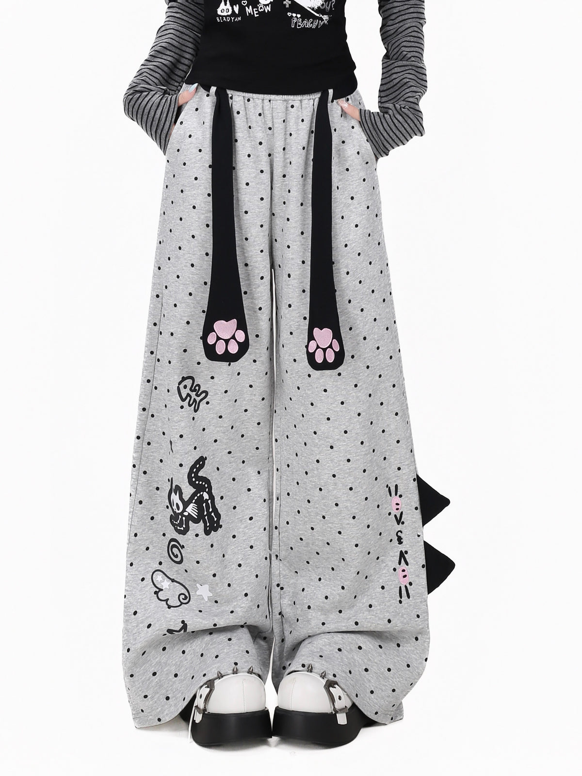 ねこドットプリントハイウエストワイドパンツ
