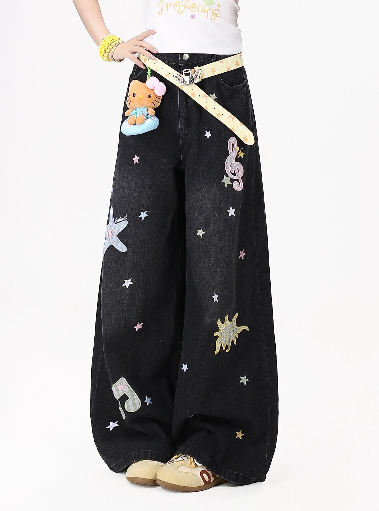 カラフル刺繍ウォッシュドデニム