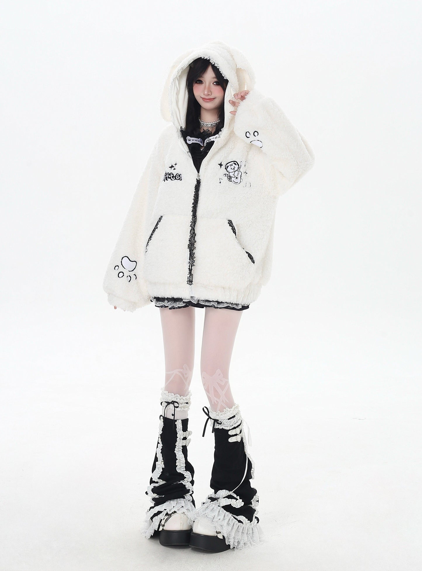 猫刺繍 フード付きルーズボアジャケット｜冬のゆるサブカル