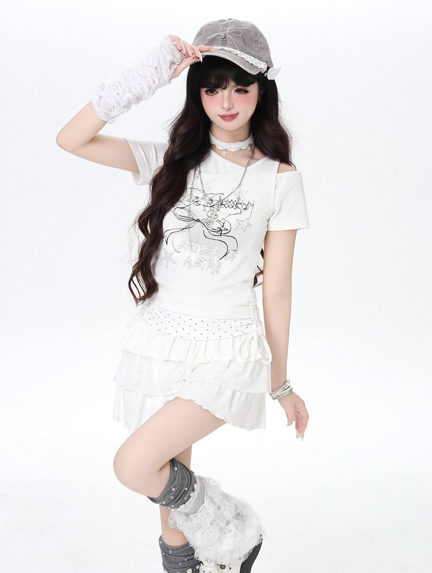 ドロストワンショルレイヤード風T