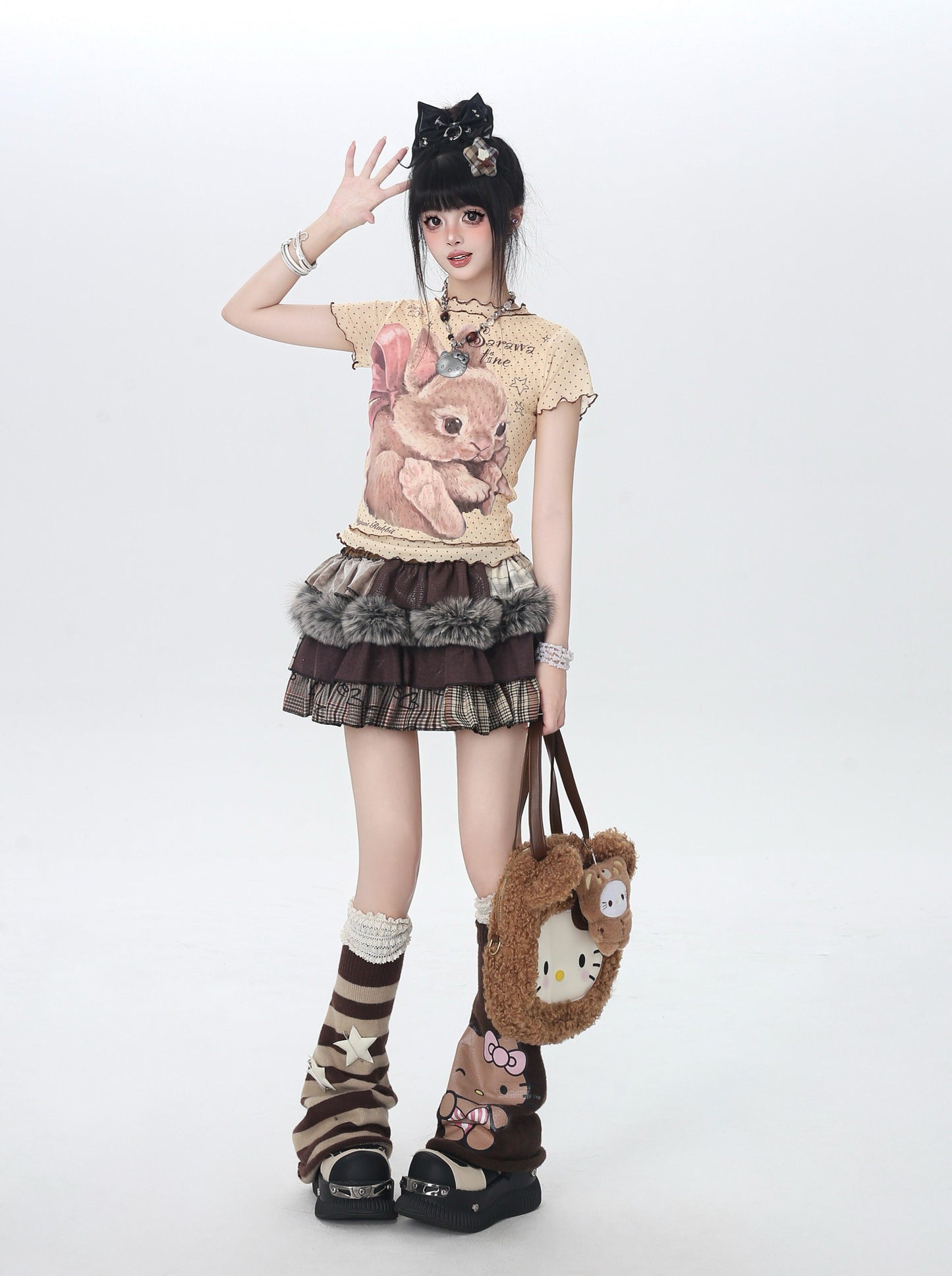 ドットレースうさぎTシャツ