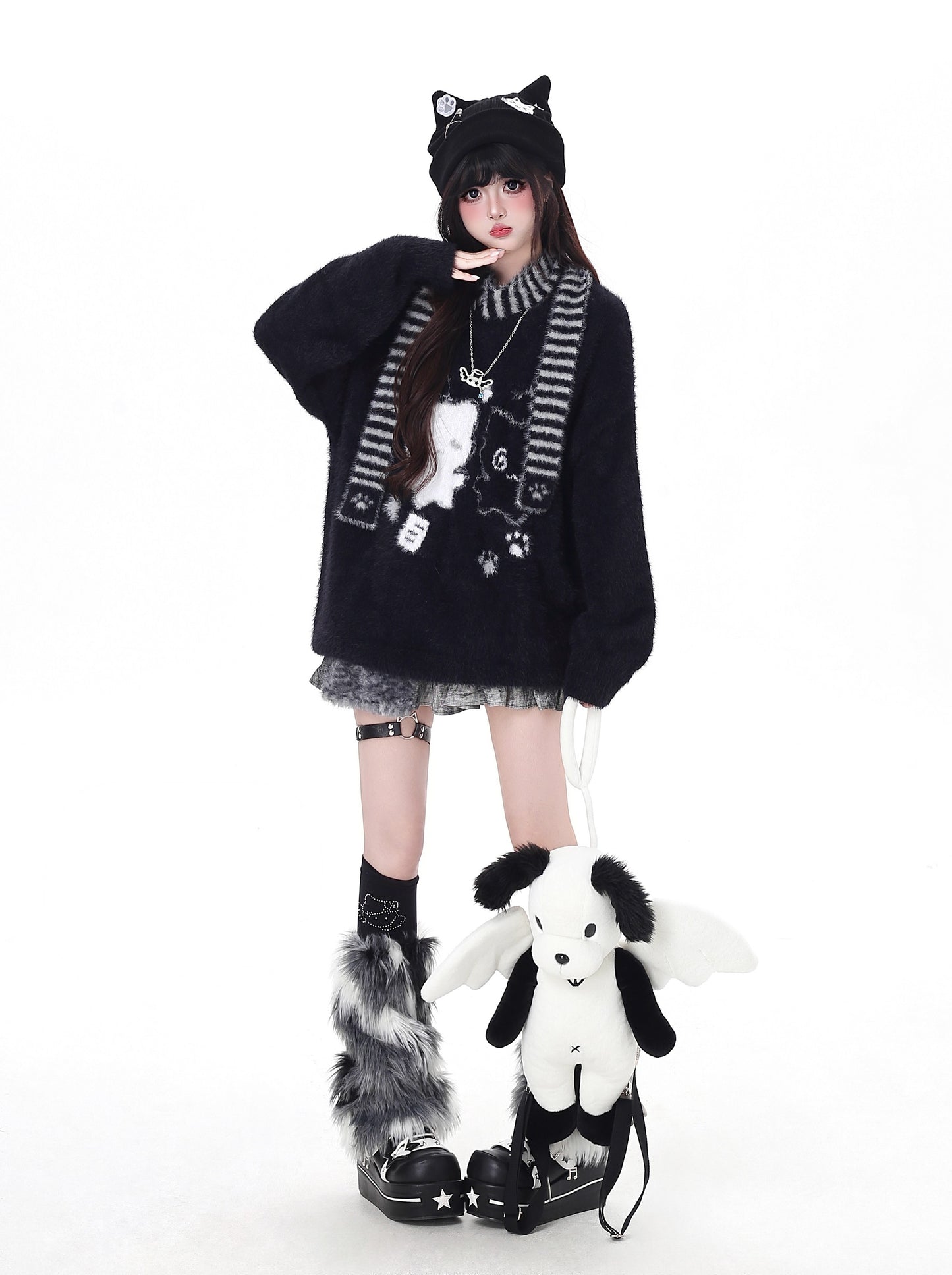 ふわもこ猫柄ニット＋マフラー付き