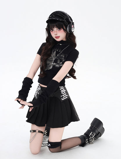 ハイネック☆ネコ柄スリム長袖Tシャツ