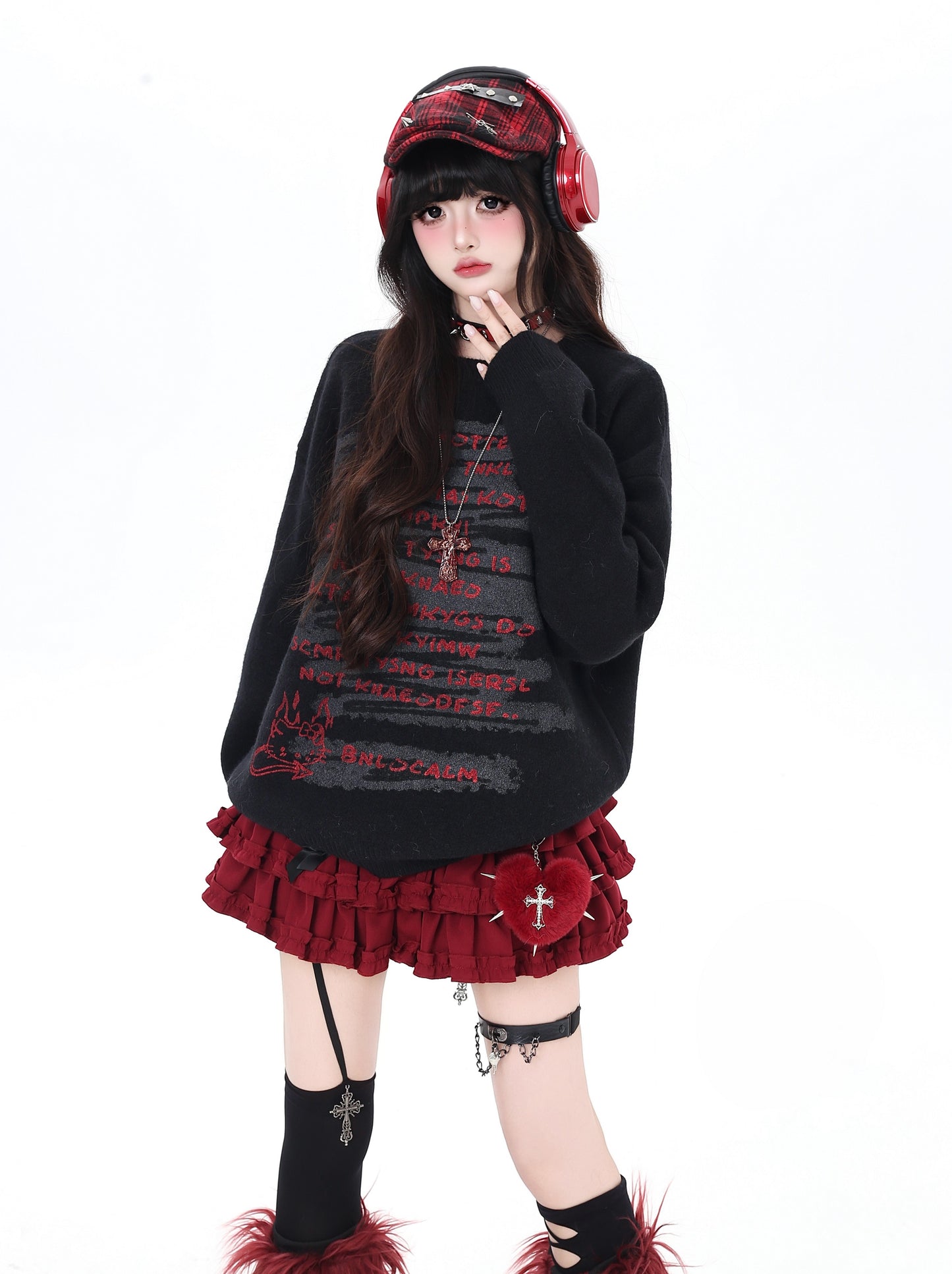 ゴシック猫ニット｜黒×グレーのゆる甘クールコーデ