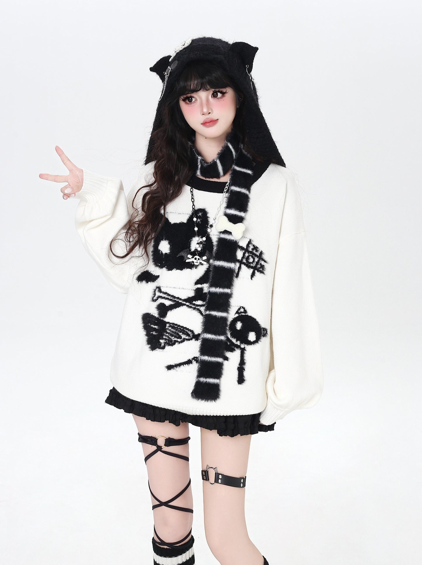白黒ねこモチーフ ルーズニットプルオーバー｜秋冬ゆるサブカル