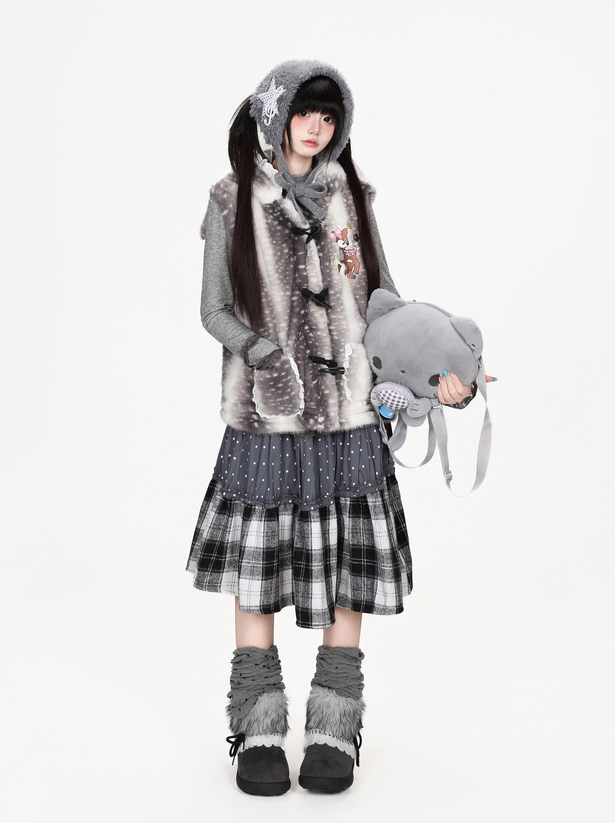 子鹿柄ふわふわダッフルベスト