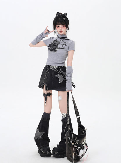 ハイネック☆ネコ柄スリム長袖Tシャツ