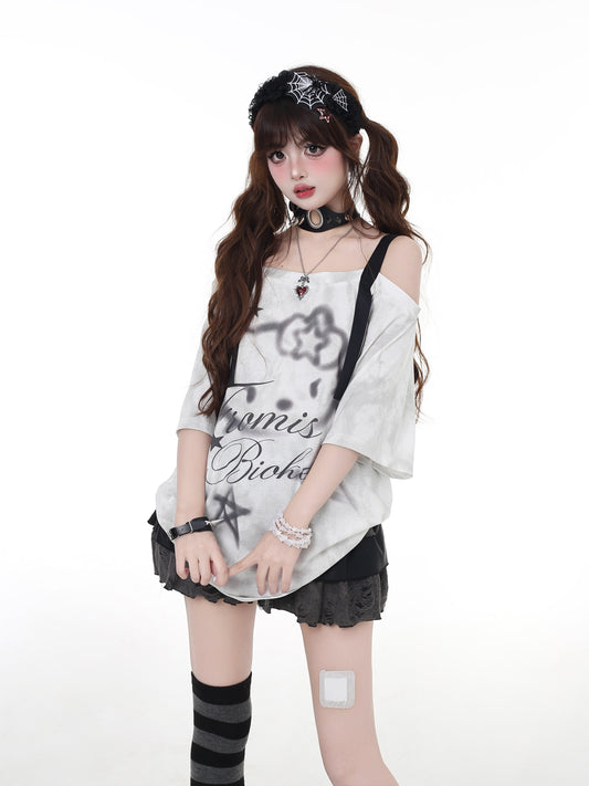ネコ柄オフショルTシャツ