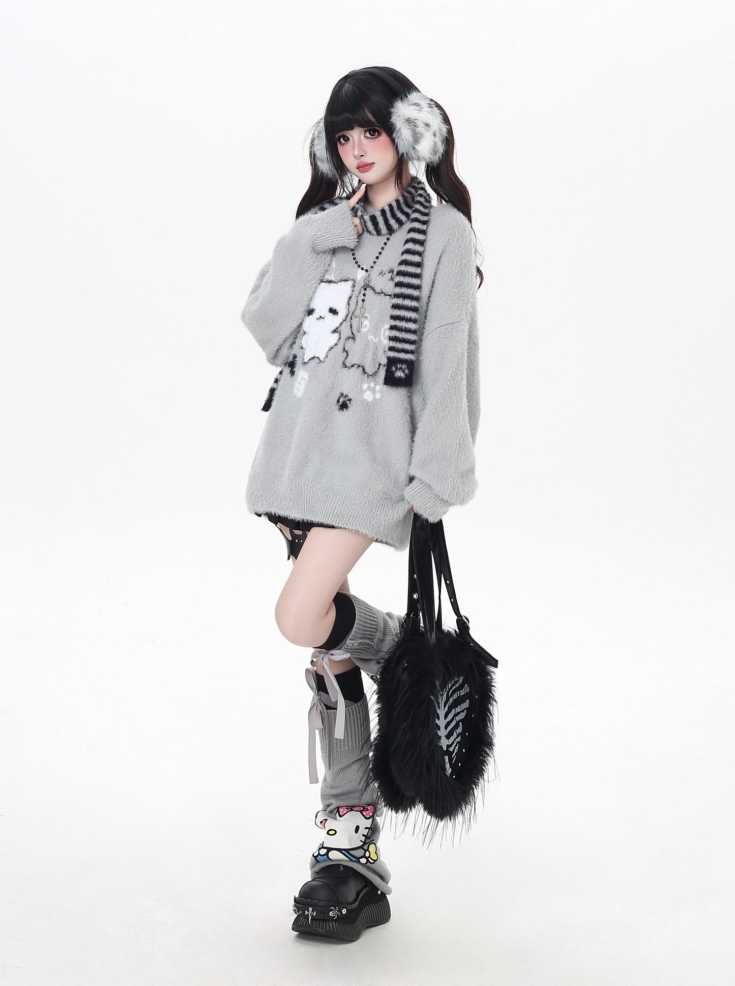 ふわもこ猫柄ニット＋マフラー付き