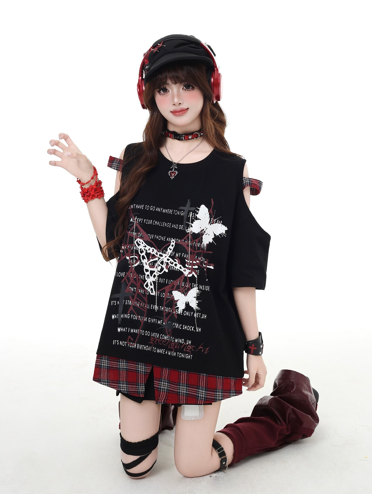 パンク風チェック柄オープンショルダーゆったりTシャツ