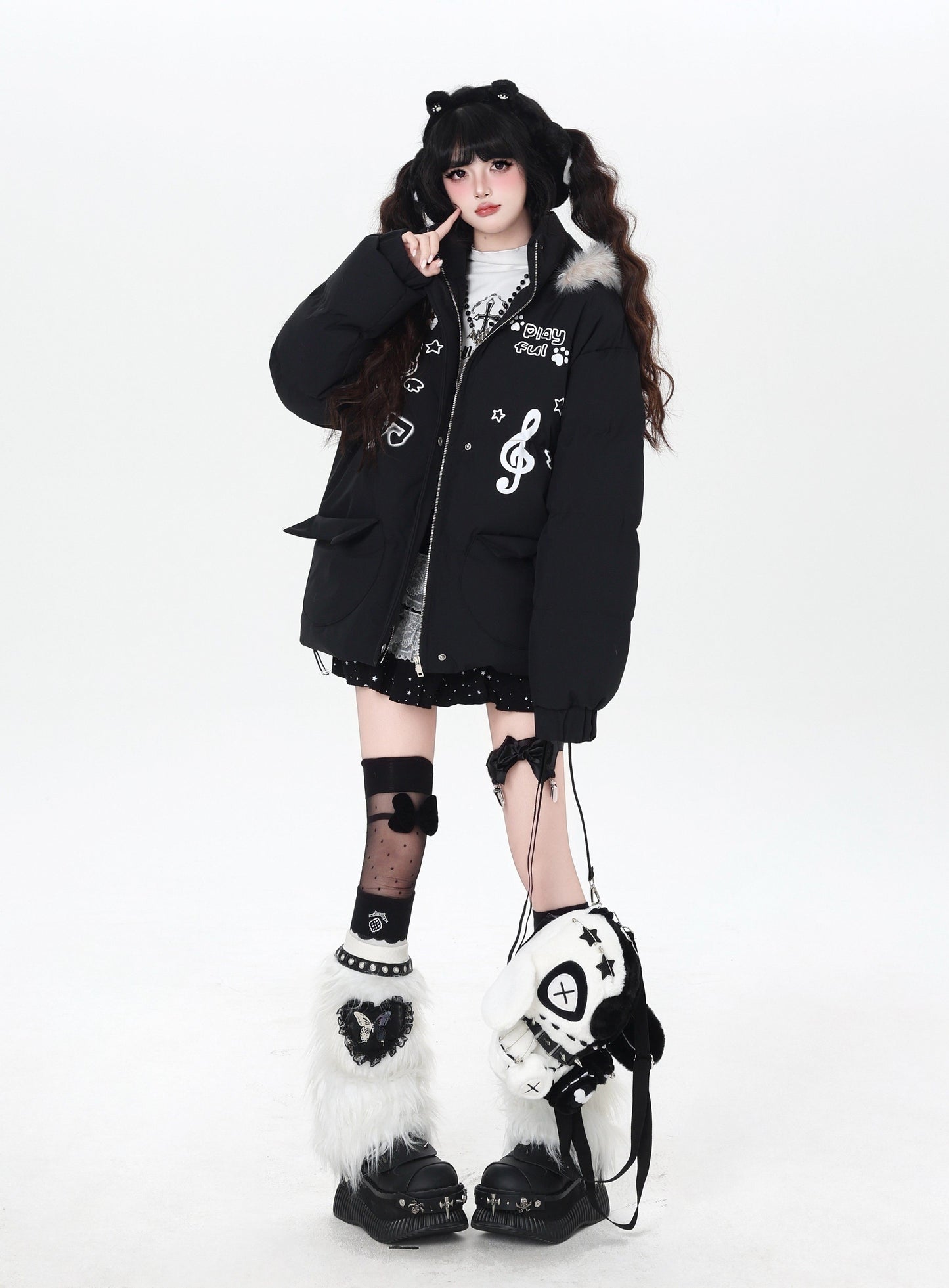 猫モチーフ 音符入り フード付き中綿ジャケット