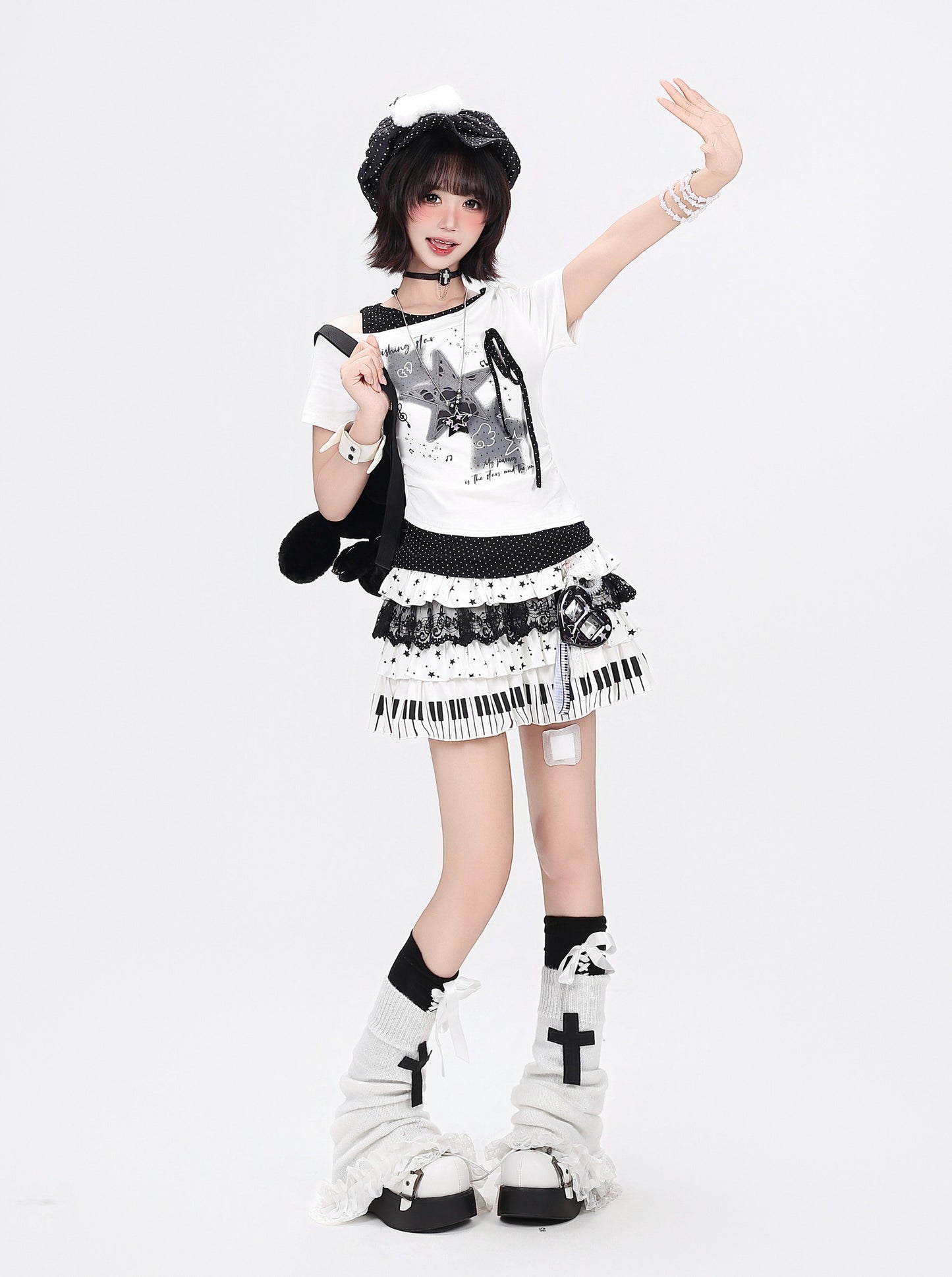 アシメ星柄ダメージTシャツ