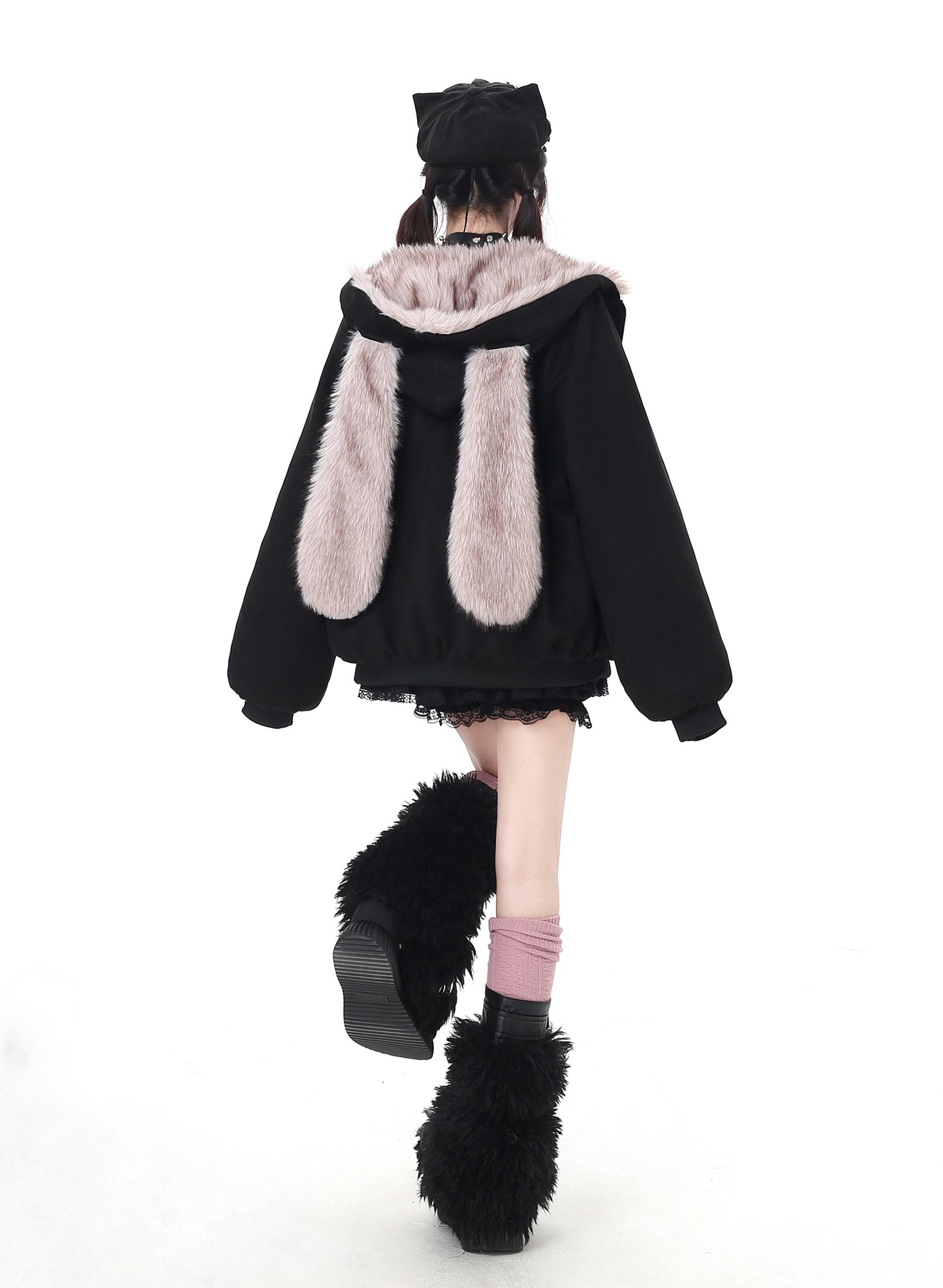 悪魔バニー×ふわもこムートン中綿コート