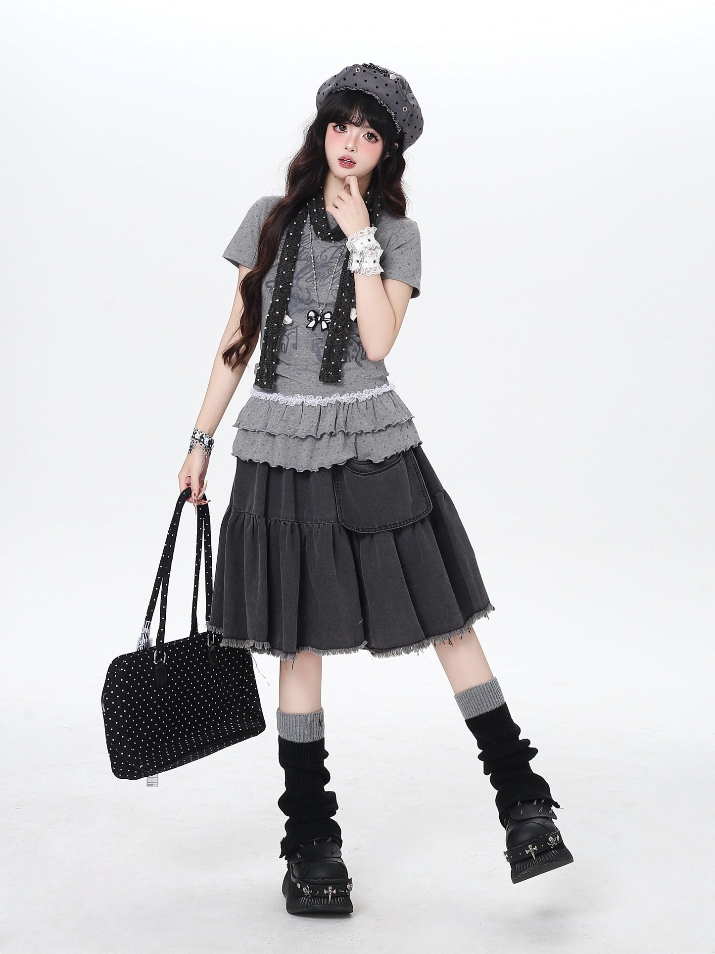ドットフリルトップス｜韓国ガーリー・細見え