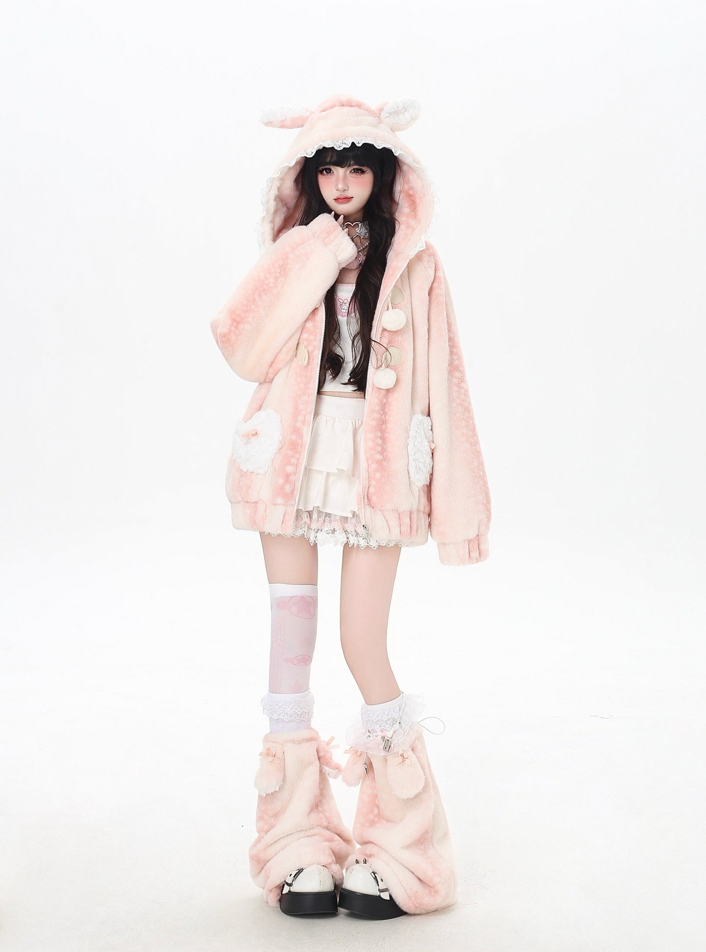 立体バンビモチーフ ボアジャケット｜冬の甘めサブカル