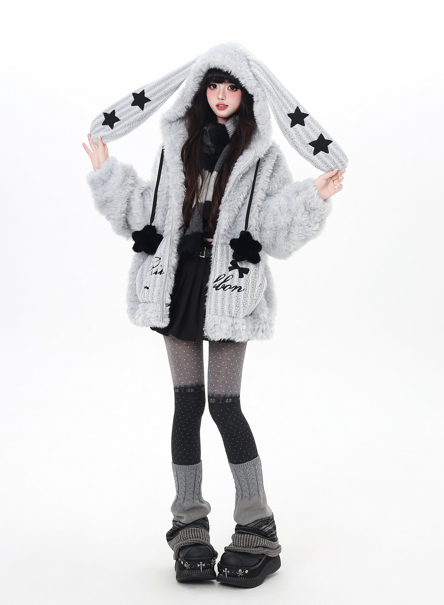 うさ耳フード×星柄ボアジャケット