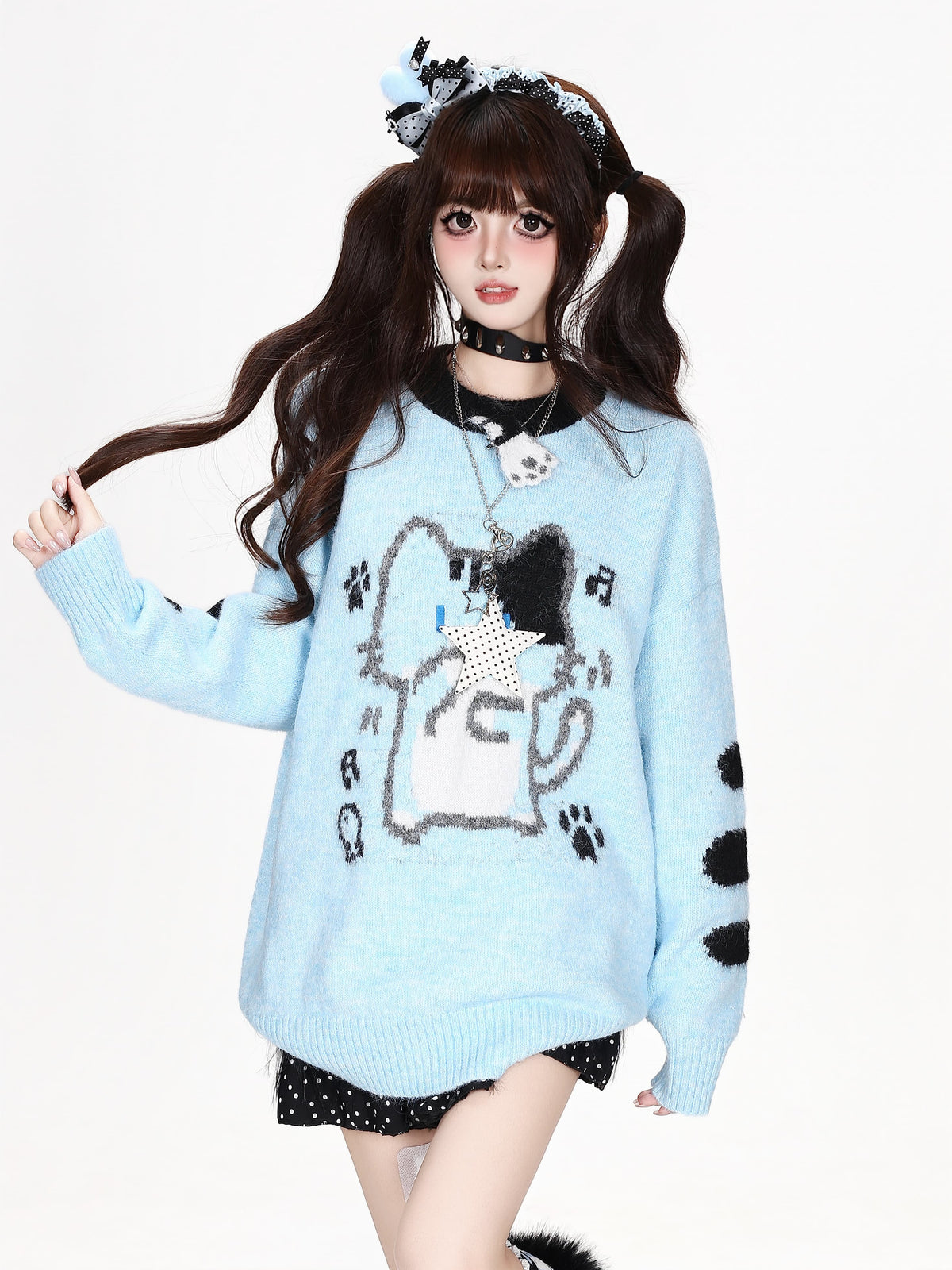 ねこグラフィック肉球柄シャギーニット