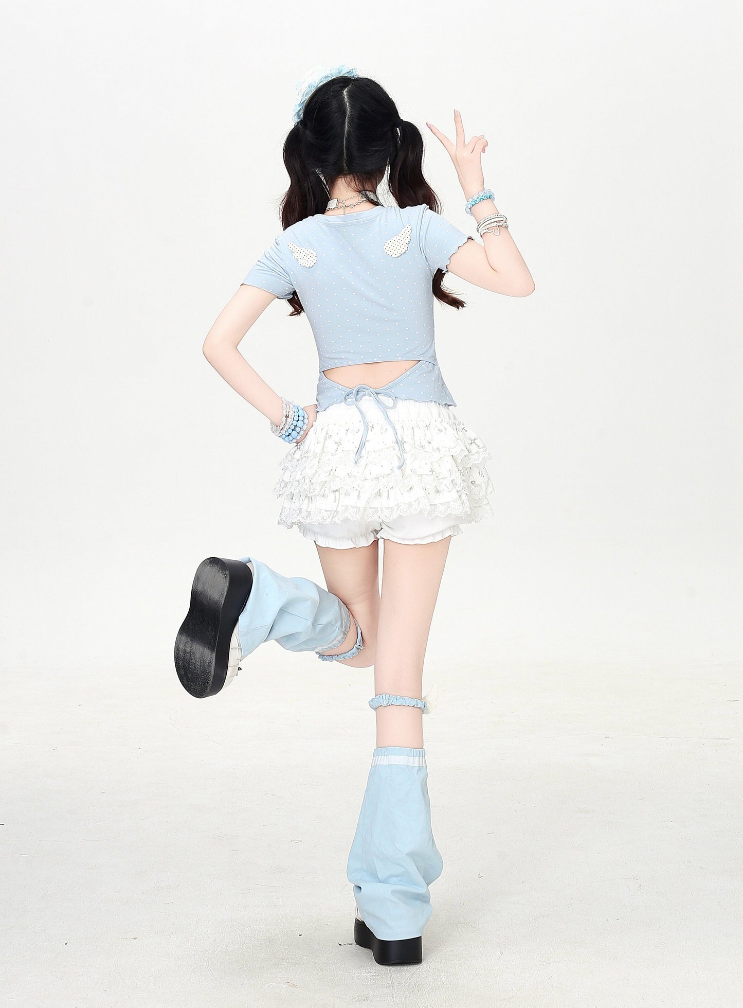 星柄カットアウトフィットT