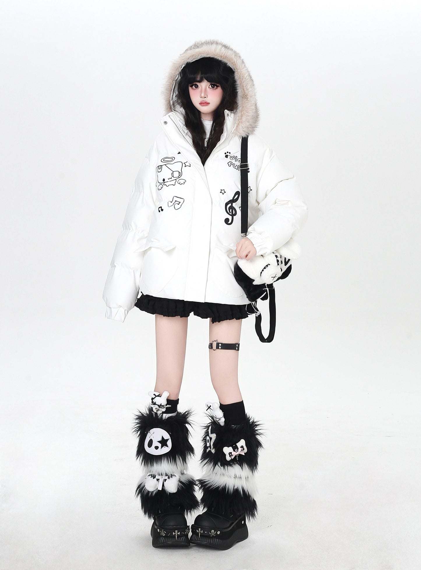 猫モチーフ 音符入り フード付き中綿ジャケット