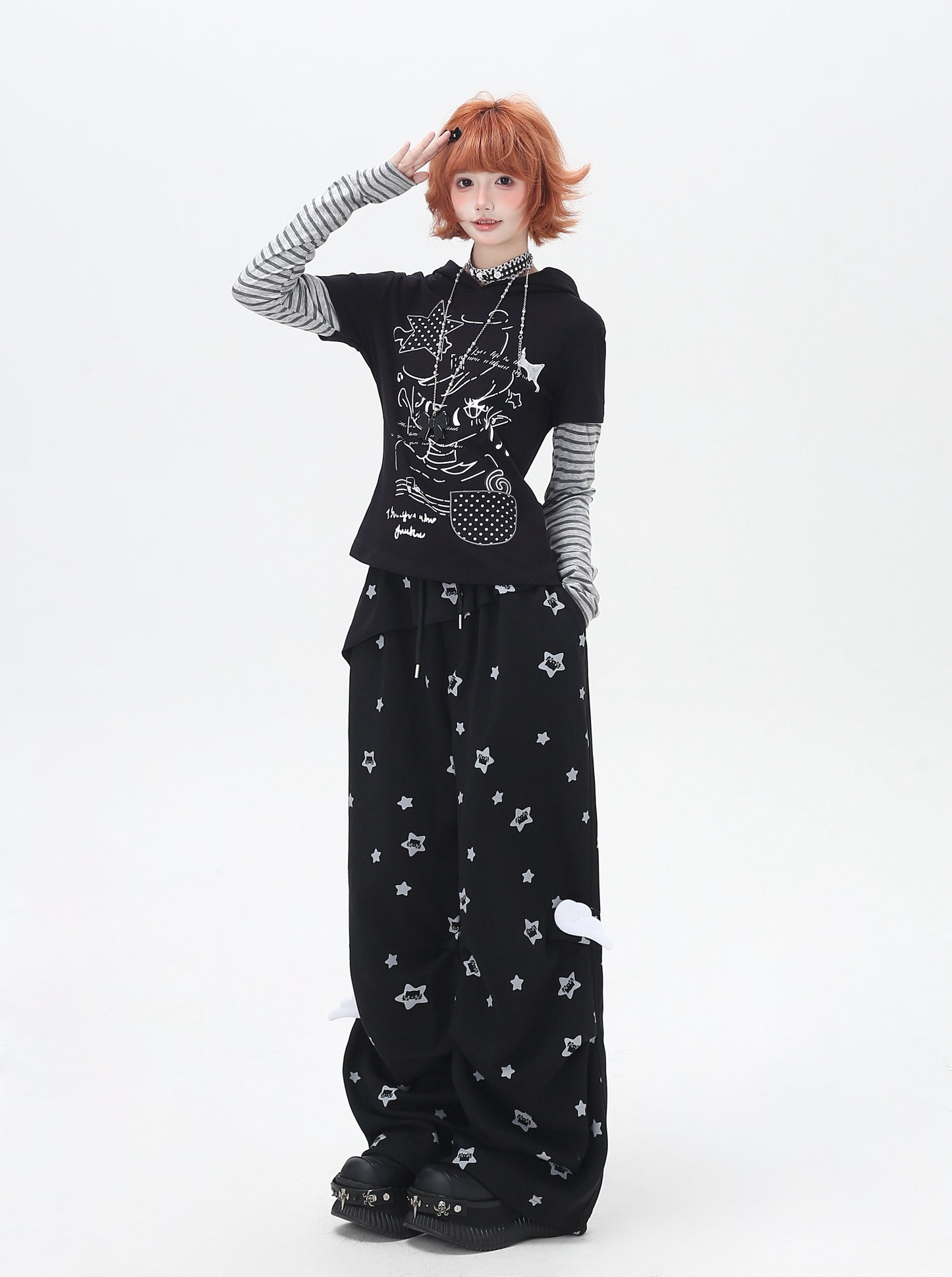 くすみスター柄 ルーズストレートパンツ