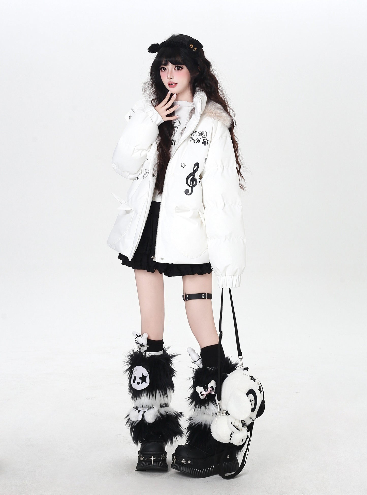 猫モチーフ 音符入り フード付き中綿ジャケット